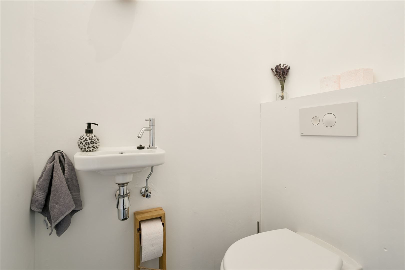 Appartement te huur in Ename  foto 12