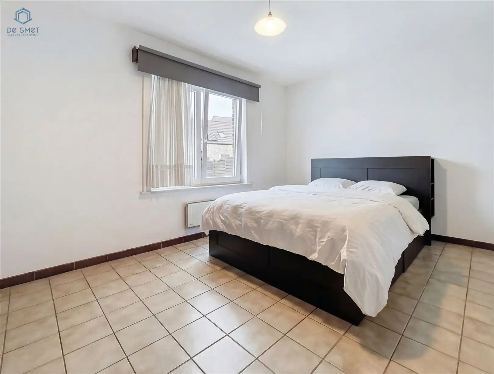 Ruim gelijkvloers appartement met tuin in Woubrechtegem foto 6