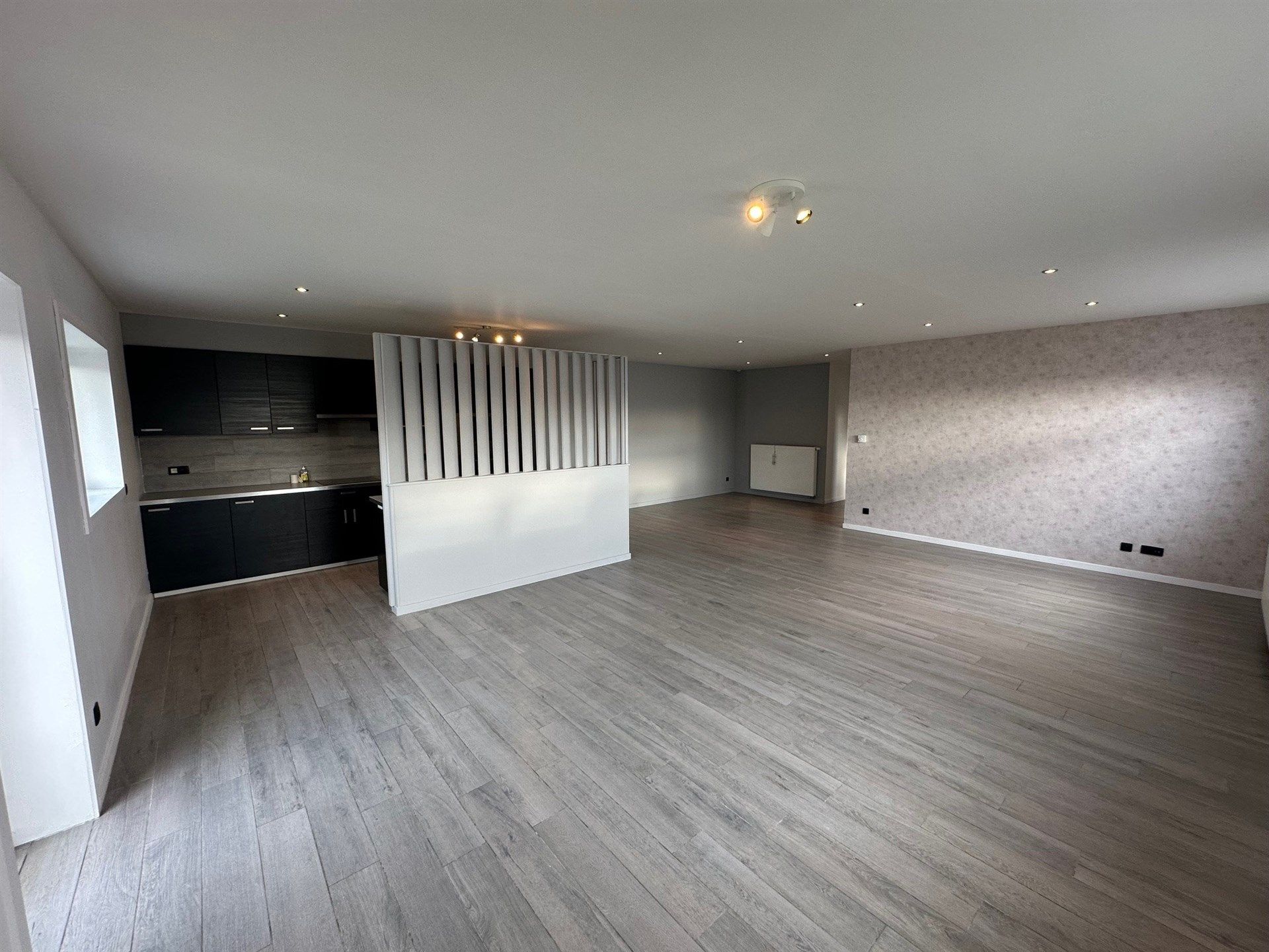 Bureel- of opslagruimte in tweede lijn met vlotte bereikbaarheid foto 4