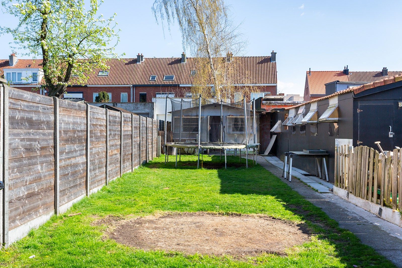 Instapklare woning met 3 slaapkamers en grote zonnige tuin foto 25