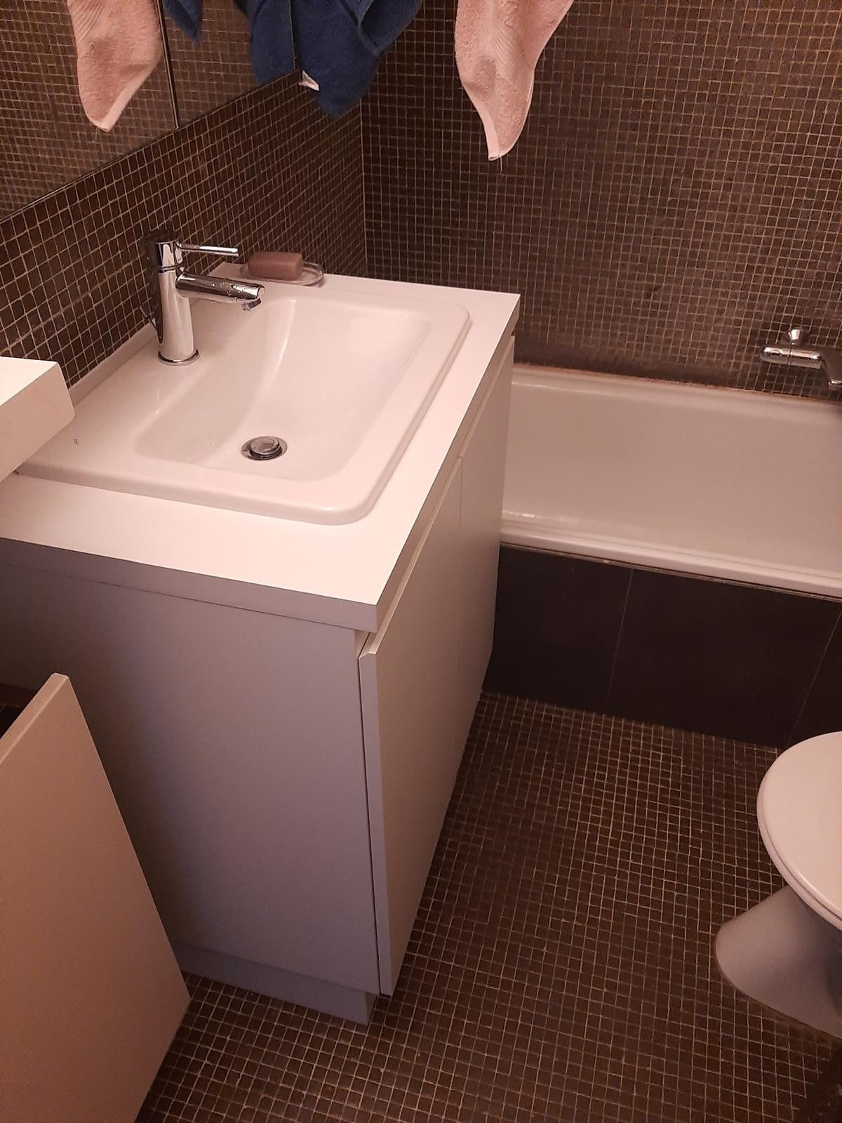 Te huur: Ruim en lichtrijk appartement foto 9