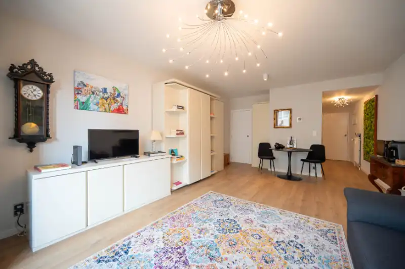 Smaakvol ingerichte studio in Res. Andromeda foto 3