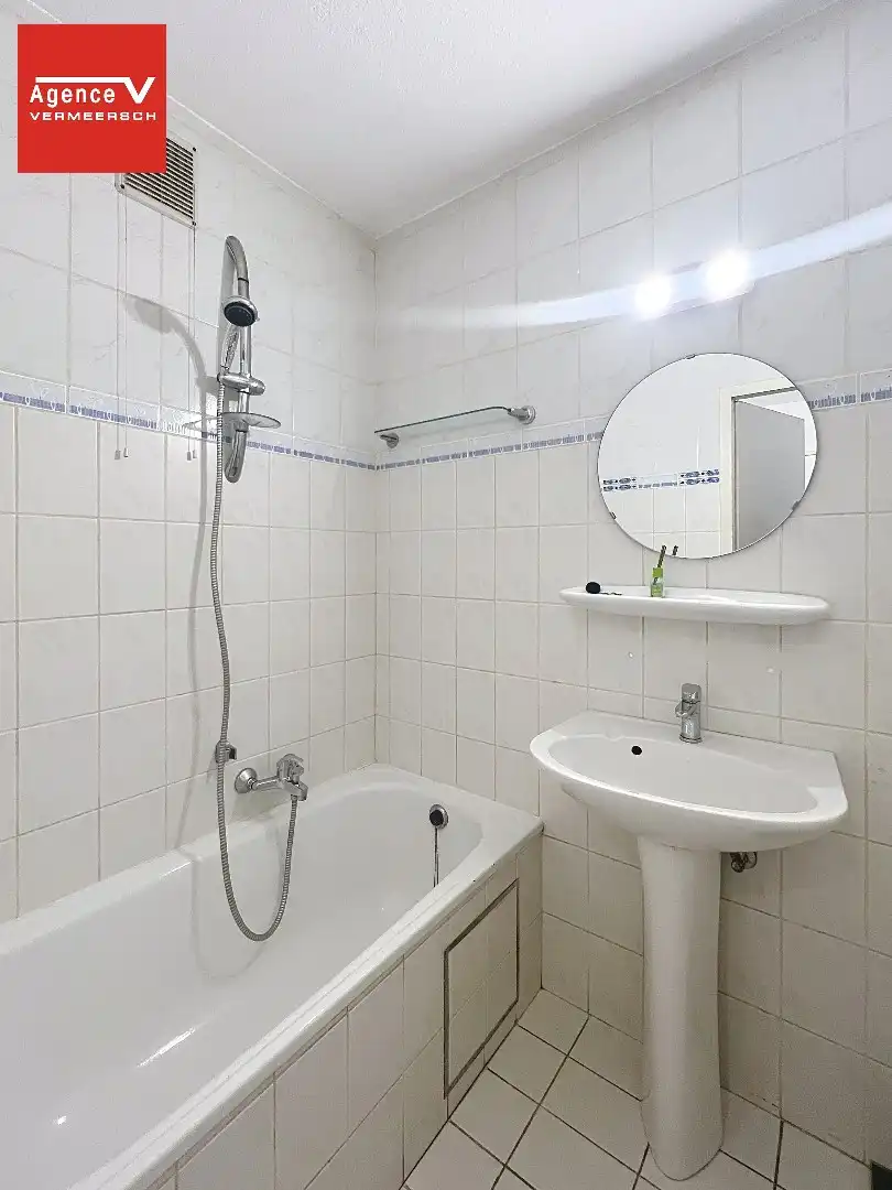 Rustig gelegen studio met terras met zicht op beschermd duingebied.  foto 9