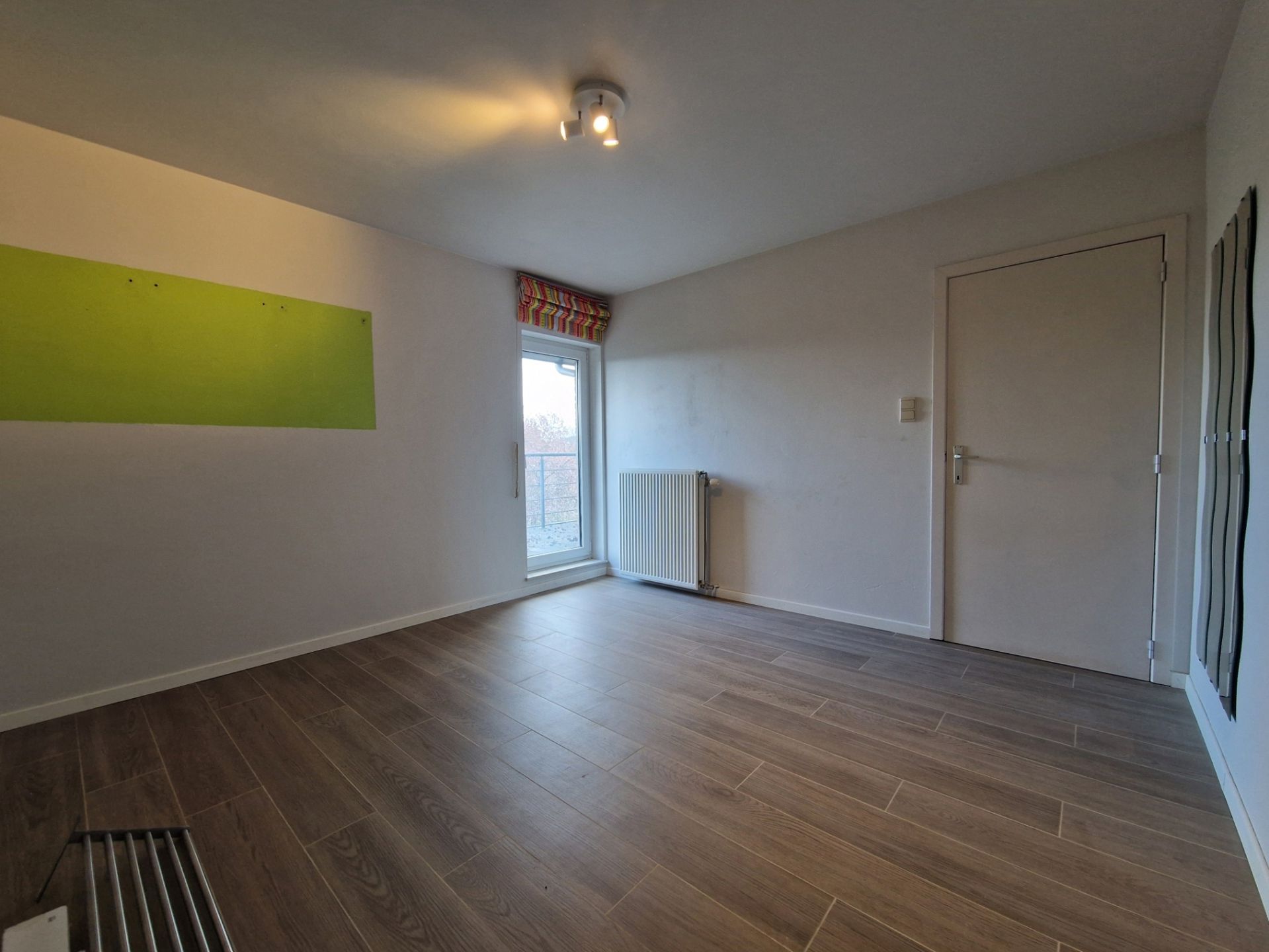 Ruime woning met 3 slaapkamers op uitstekende ligging foto 6