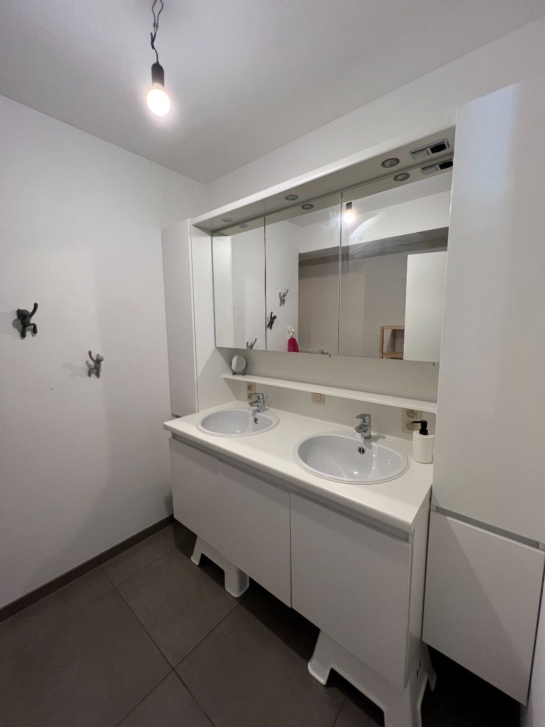 RUSTIG GELEGEN APPARTEMENT (228M²) IN HET CENTRUM VAN IEPER MET TERRAS foto 24