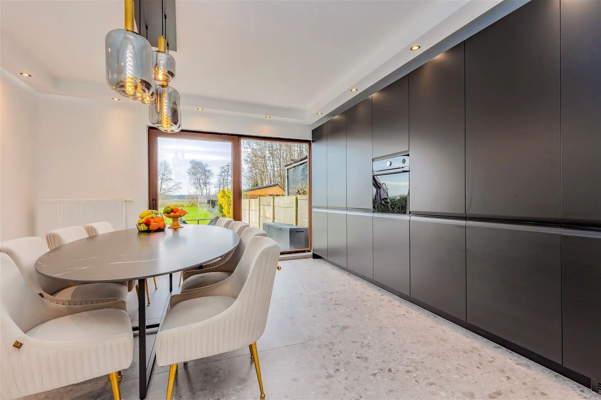 Stijlvolle gerenoveerde halfopen bebouwing met tuin en 3 slaapkamers in Oostmalle foto 10