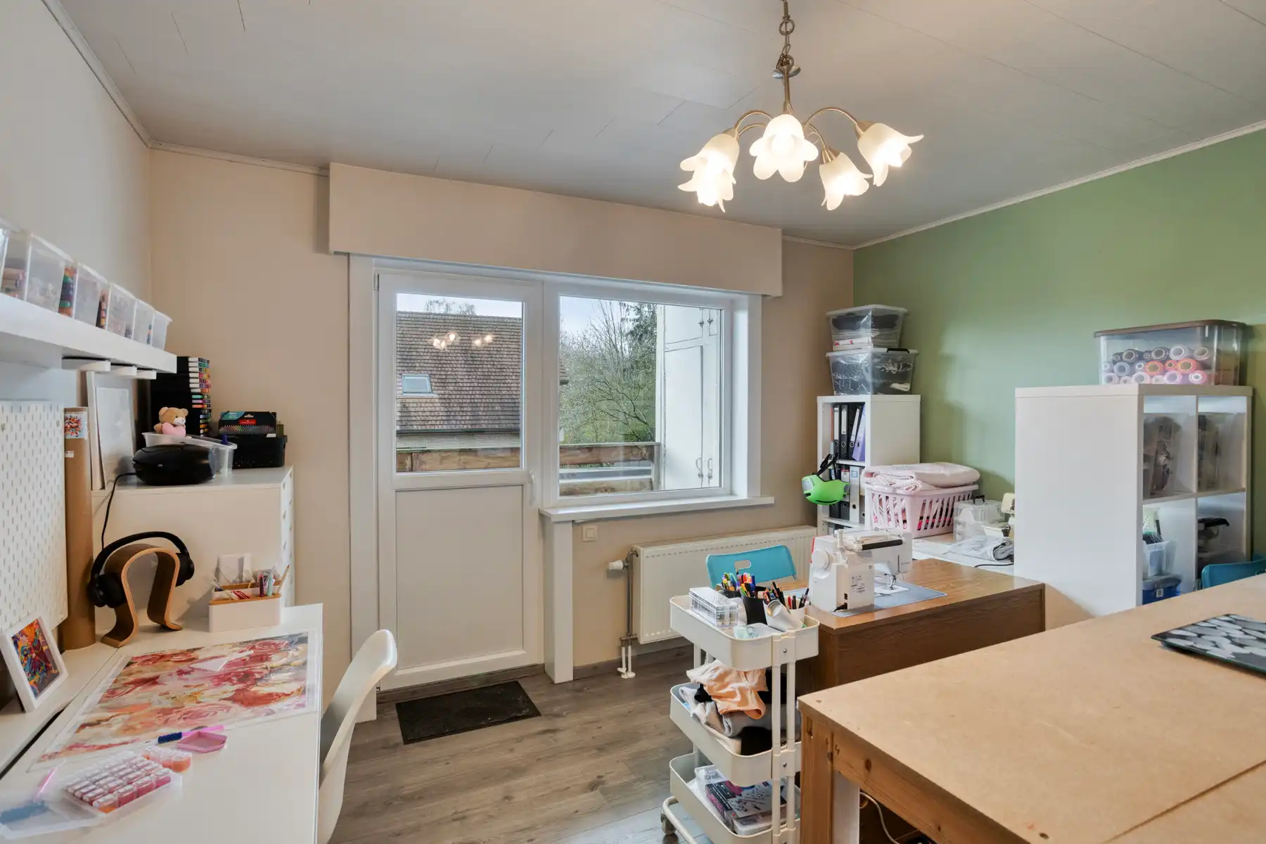 Rustig gelegen, gerenoveerd 2-slaapkamer appartement foto 9