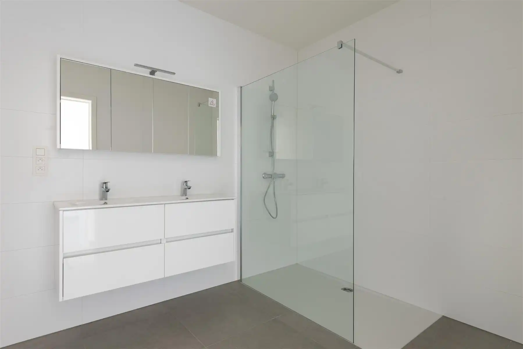 Modern instapklaar appartement  foto 12