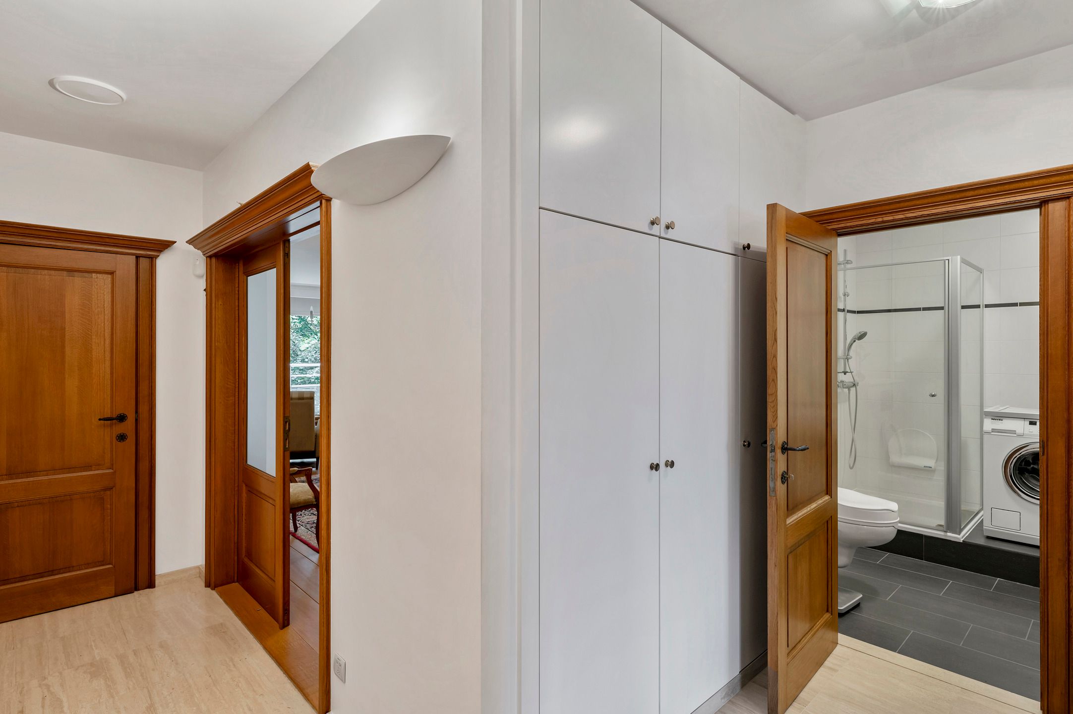 Prachtig appartement met twee slaapkamers foto 9