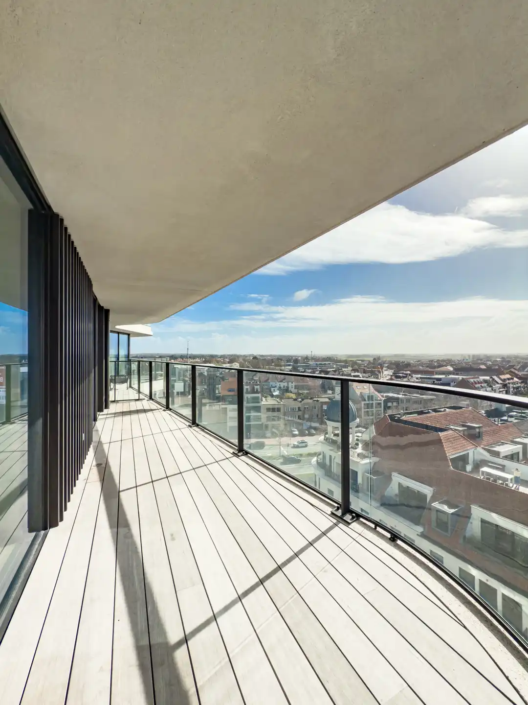 Luxueus appartement met panoramisch uitzicht in “The Tower” foto 25