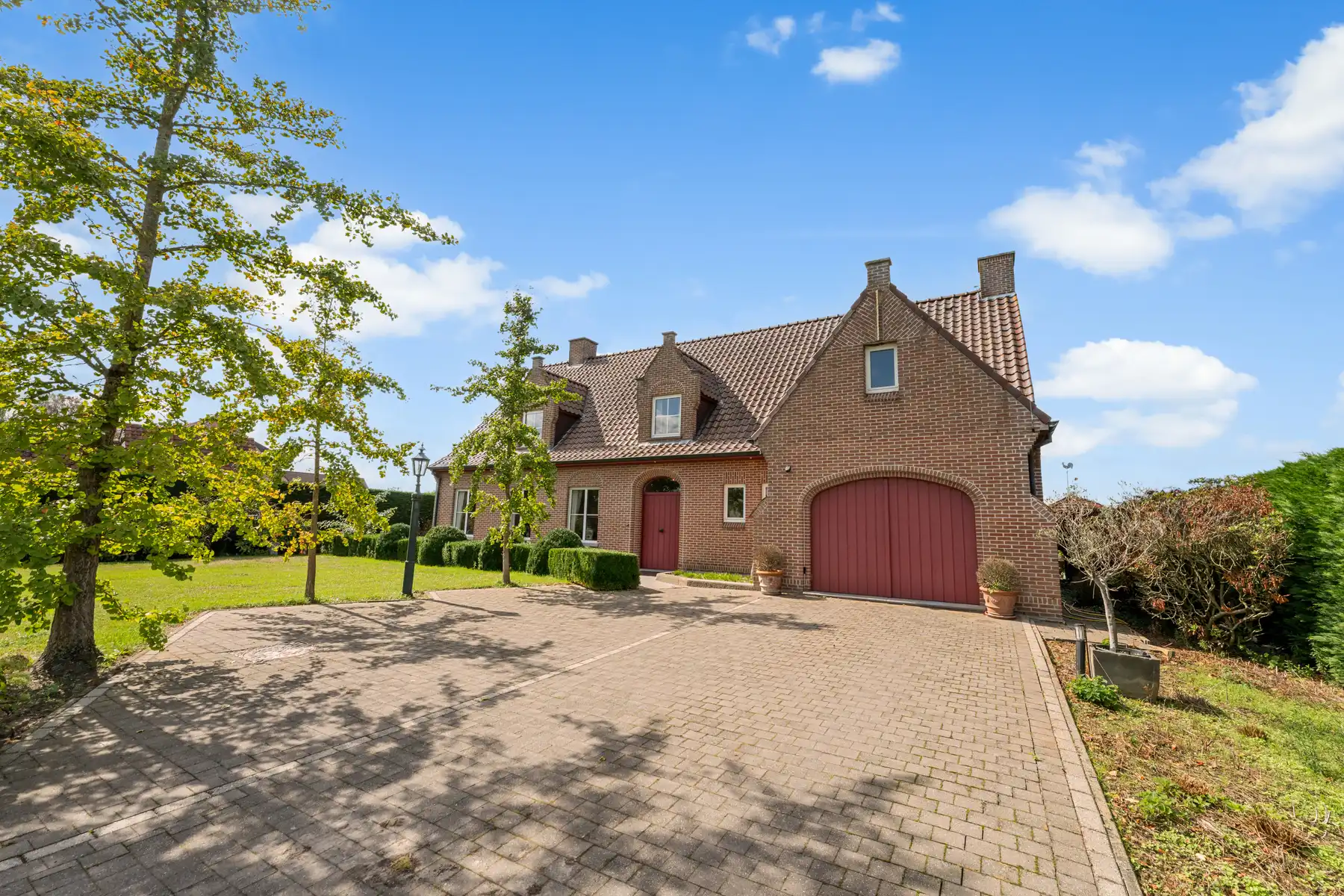 Hoofdfoto van de publicatie: Landelijk gelegen woning op een perceel van 2788 m² 