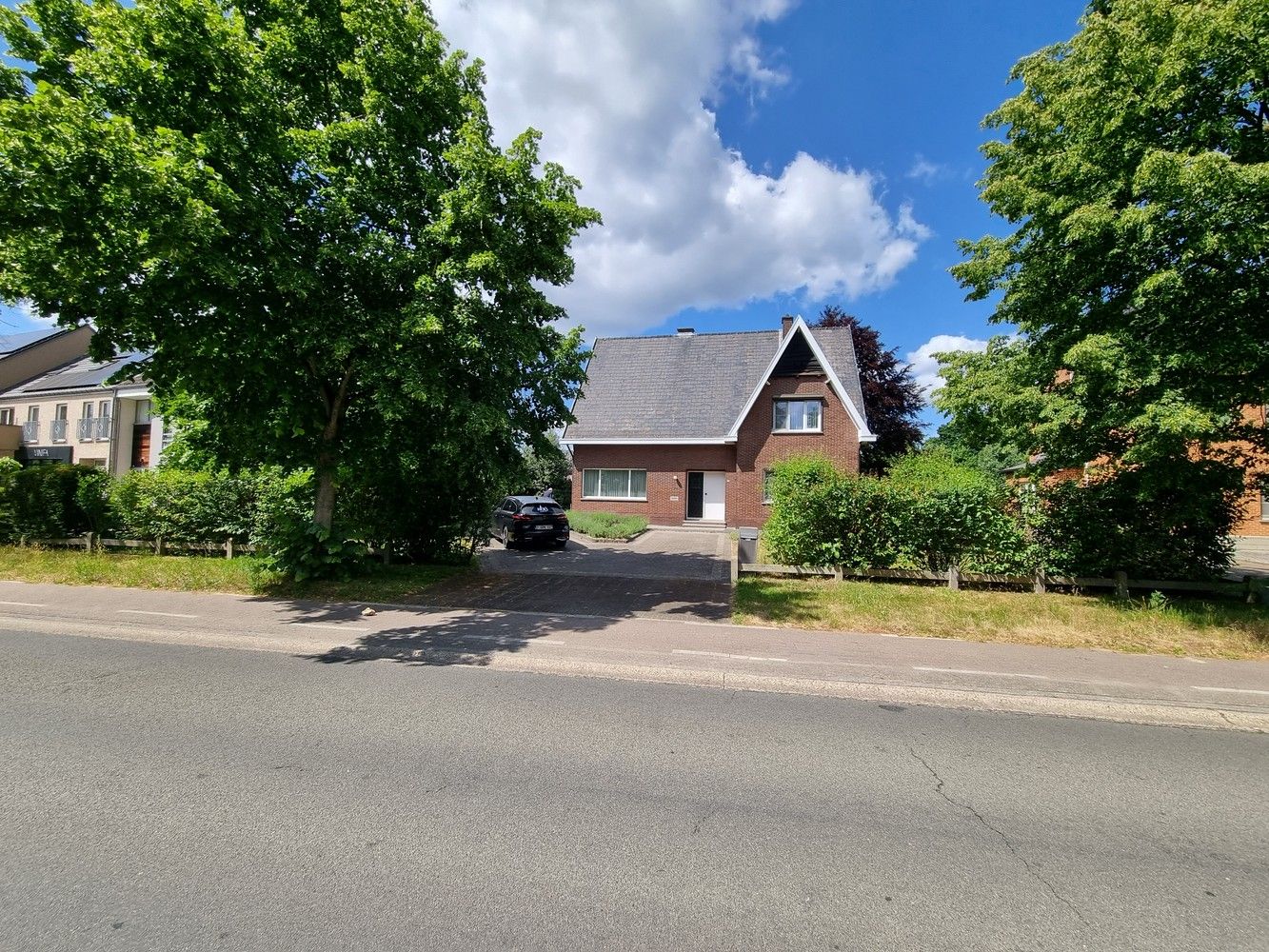 Zeer ruime, instapklare woning met 4 slpks op een prachtig perceel van 16a33ca foto 35