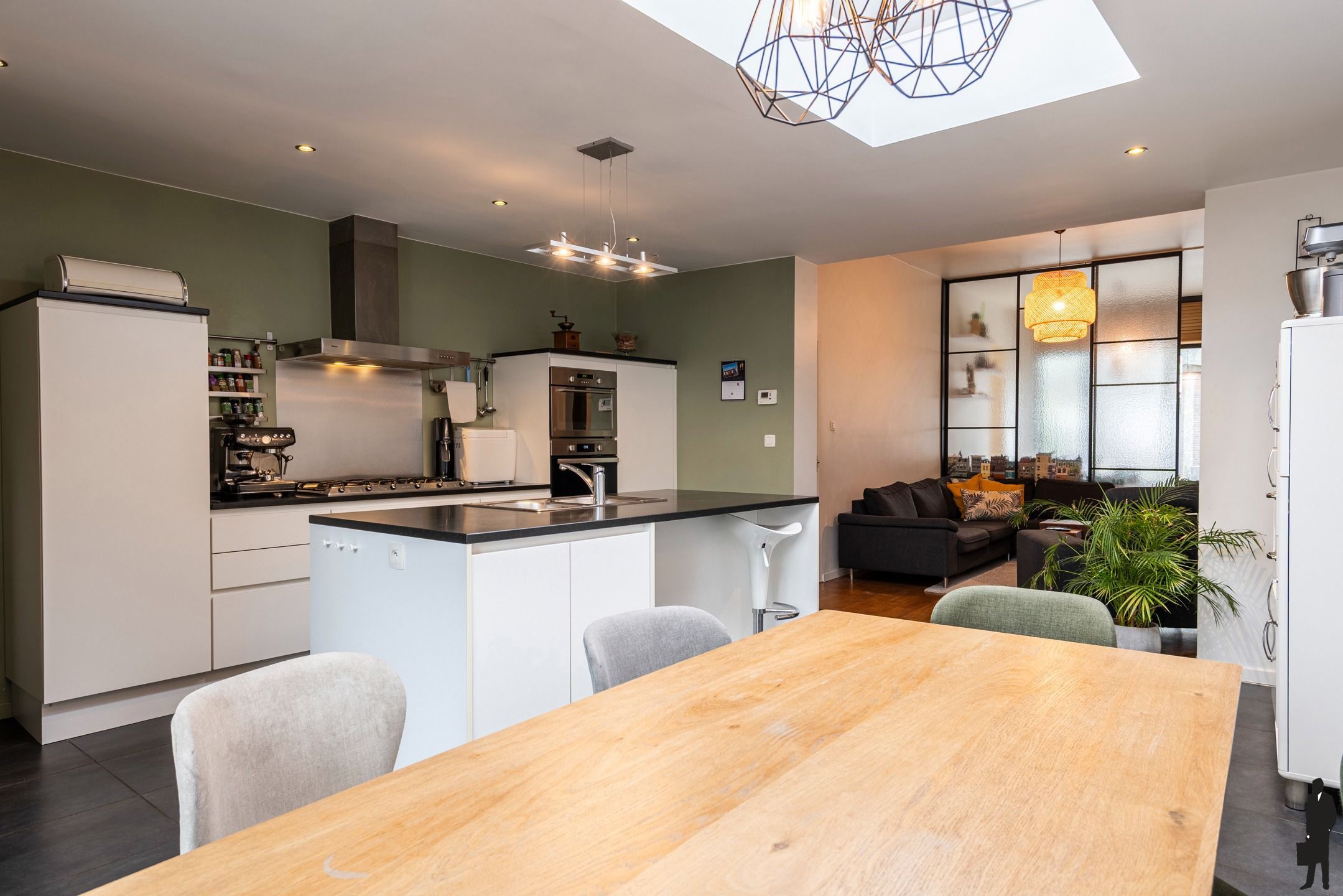 Charmante en instapklare woning met 4 slpks in Kontich foto 5