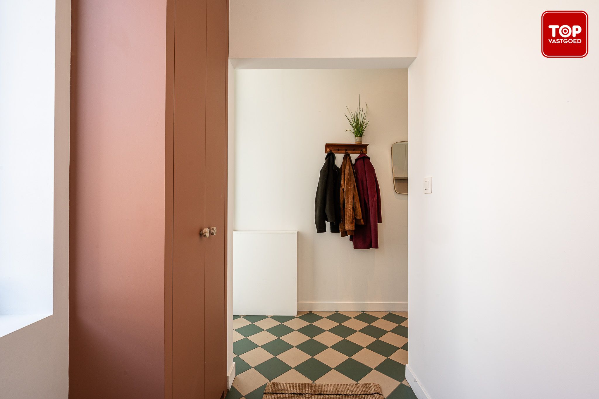 Instapklare en lichtrijke woning met zonnige tuin nabij het centrum van Gent. foto 2
