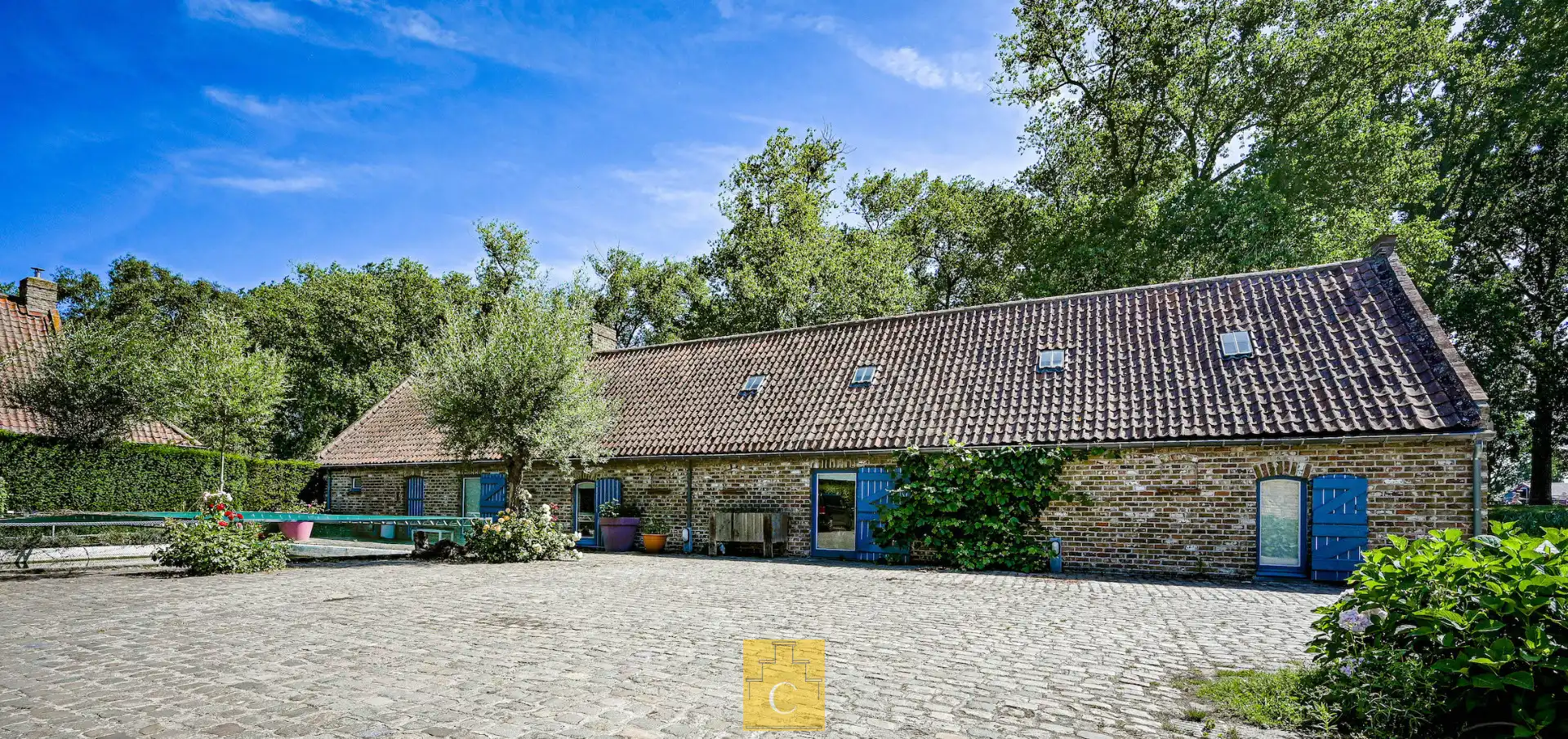 De Rozeblomme, 16e eeuwse abdijhoeve met vergunning voor luxueuse B & B in bijgebouw, circa 2,5 ha foto 22