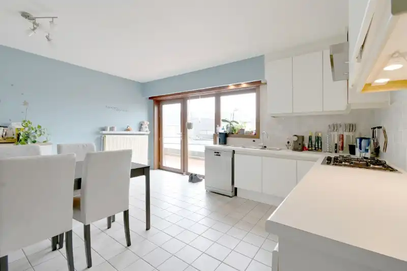 Duplex met 4 slaapkamers foto 8