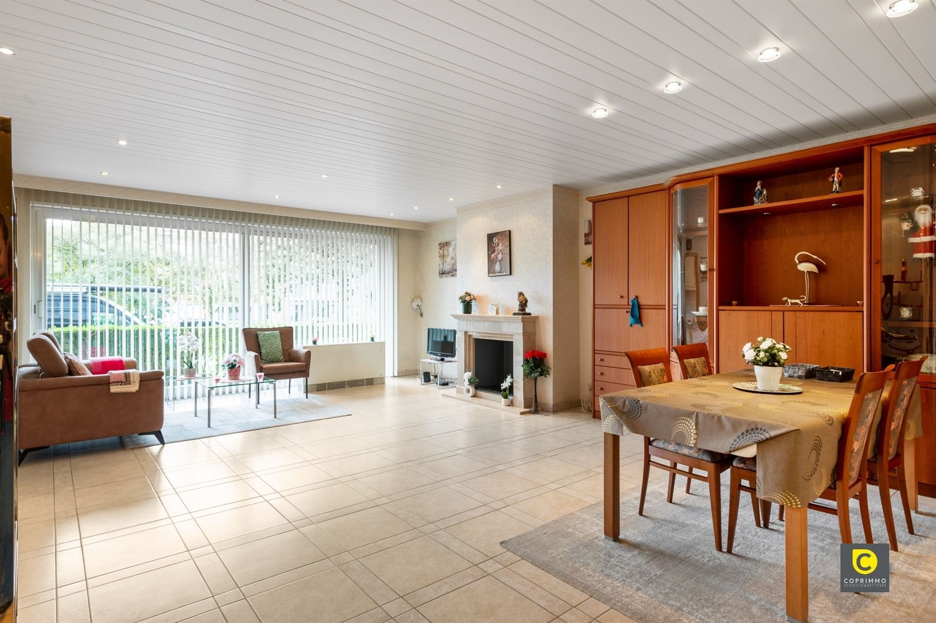 Charmant en lichtrijk GLV 3 slpk app met grote tuin! foto 3