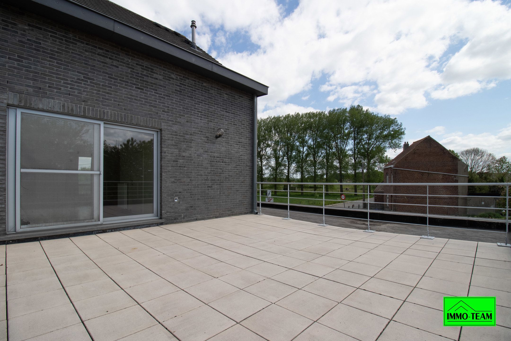 RUIME GEZINSWONING MET 5/6 SLPKS - 2BADK  foto 15