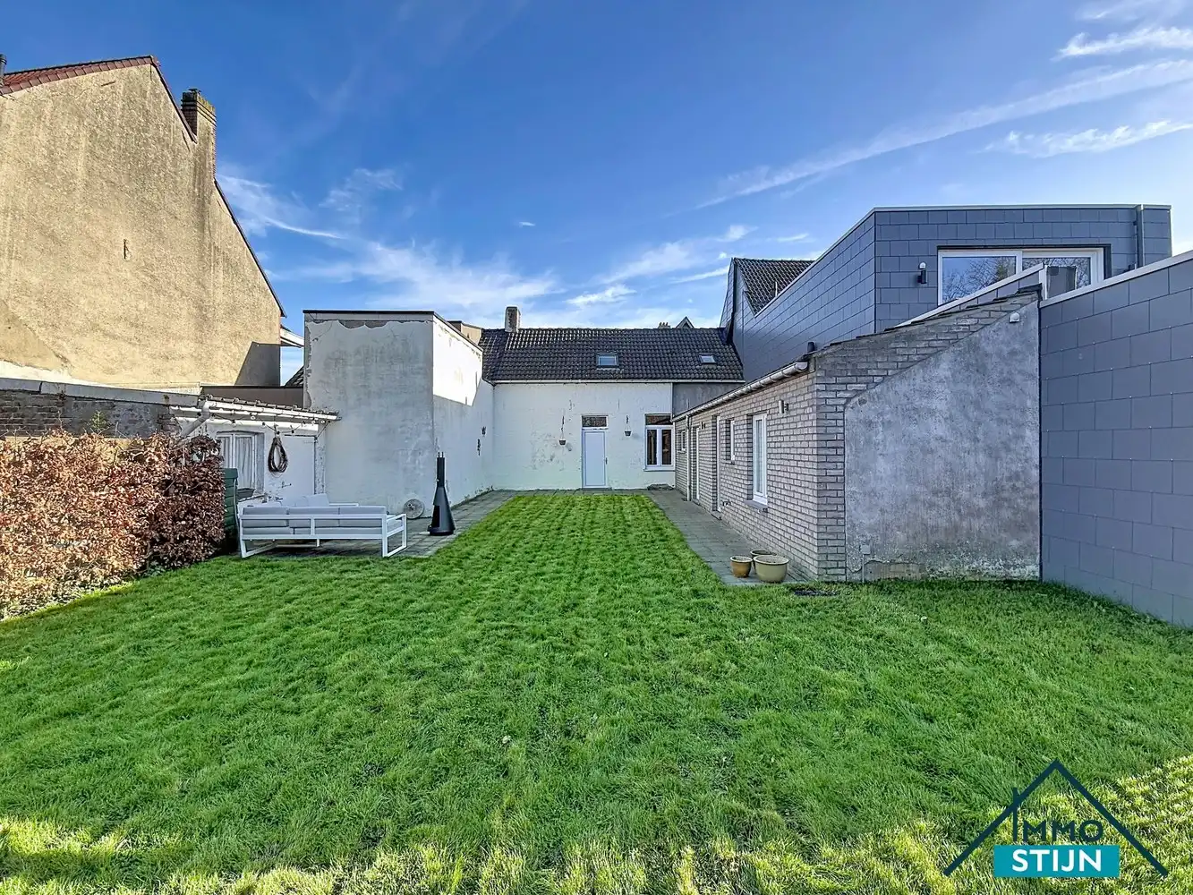 Charmante woning met tuin foto 18