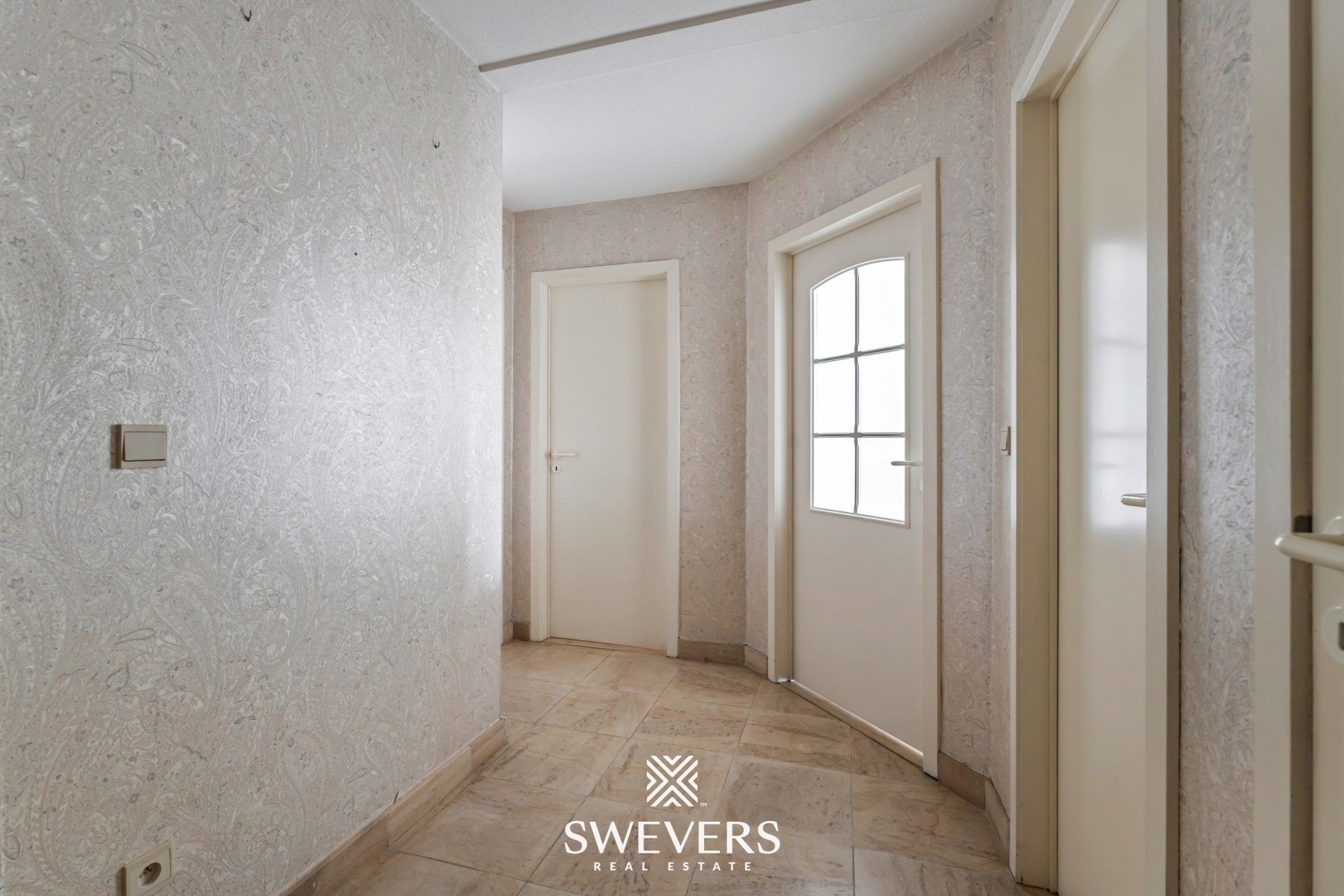 Instapklaar appartement met twee slaapkamers en autostaandplaats foto 10