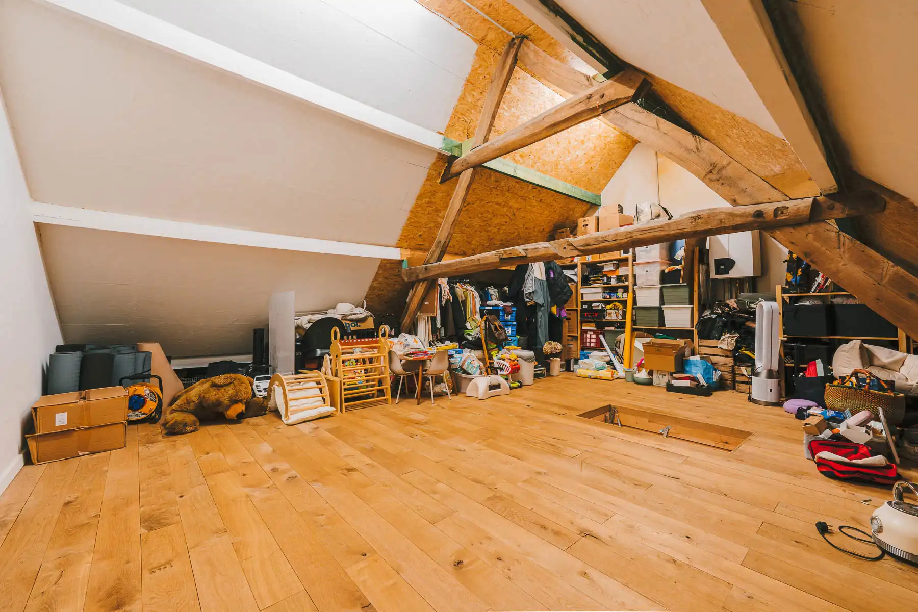 Prachtig gerenoveerde woning met 3 slaapkamers en stadstuin foto 37