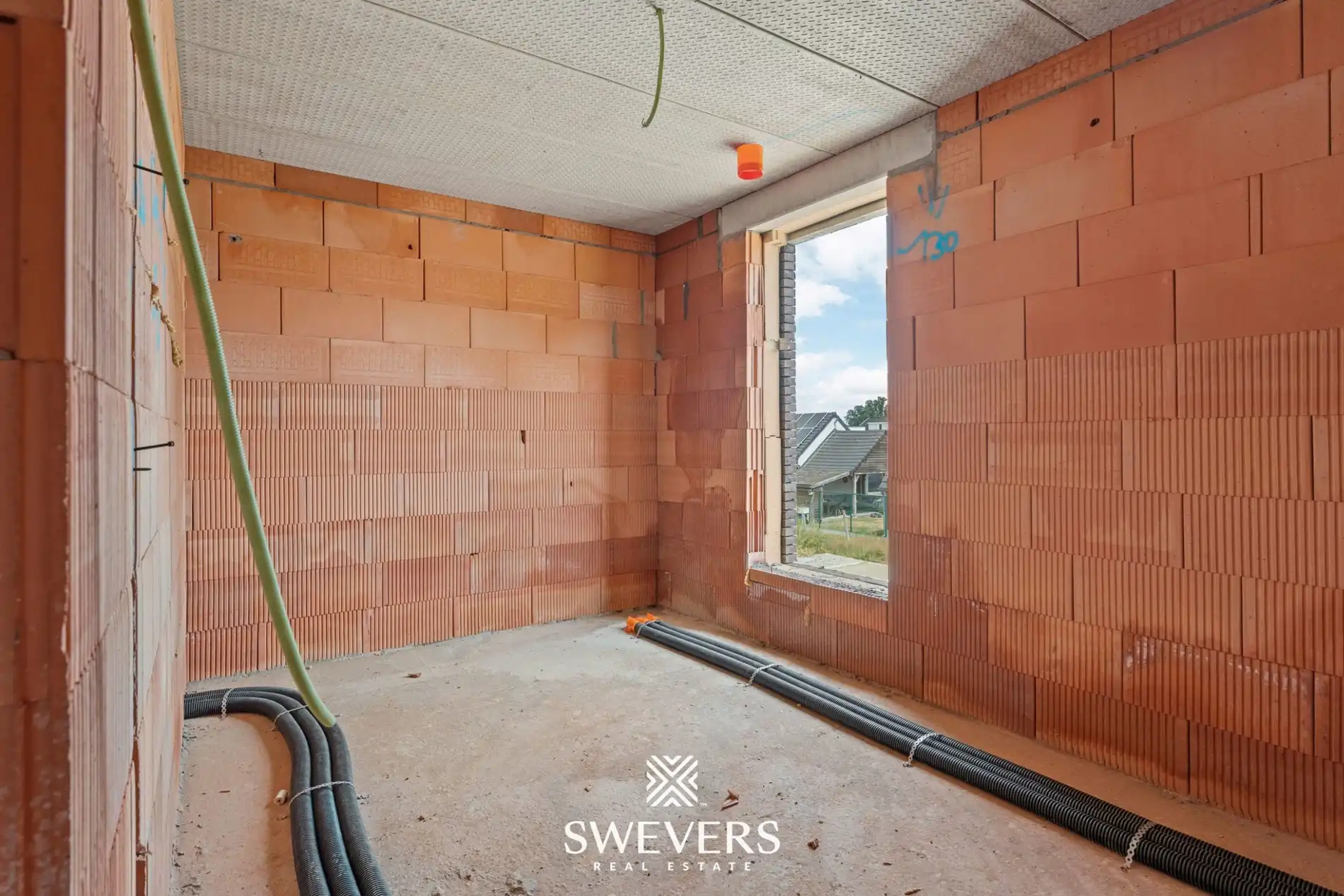 Stijlvolle halfopen nieuwbouwwoning met 3 slaapkamers op fijne locatie te Boekt  foto 14