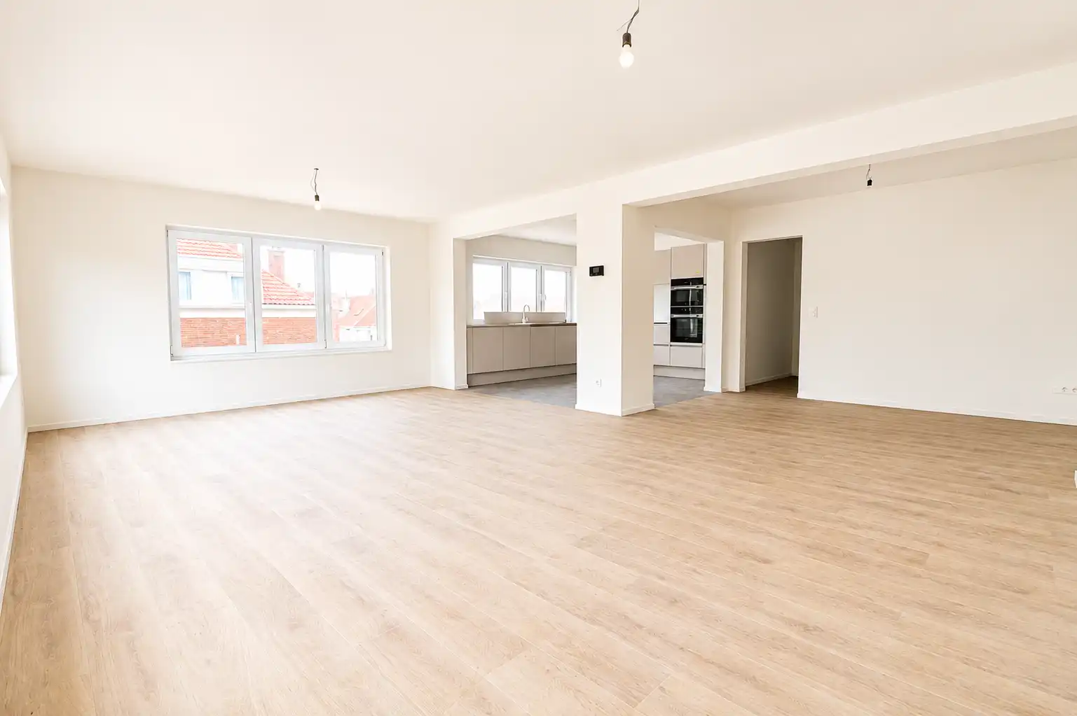 Volledig gerenoveerd 3-slaapkamerappartement op wandelafstand van het centrum. foto 5