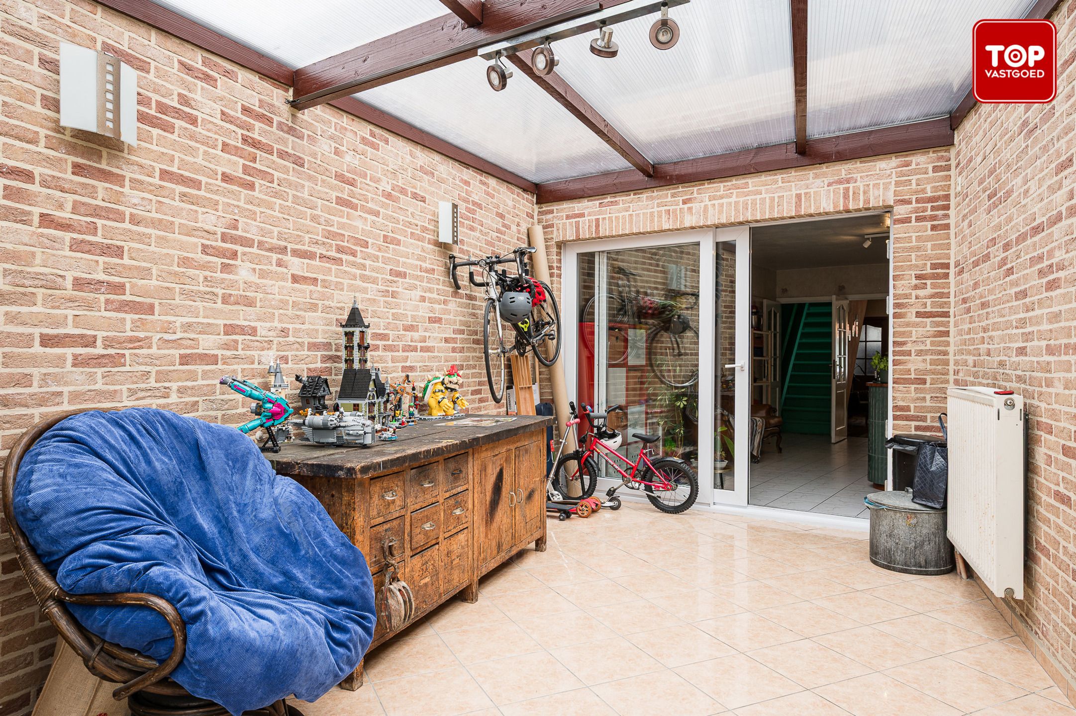 Instapklare woning met 3 slaapkamers en grote tuin foto 22