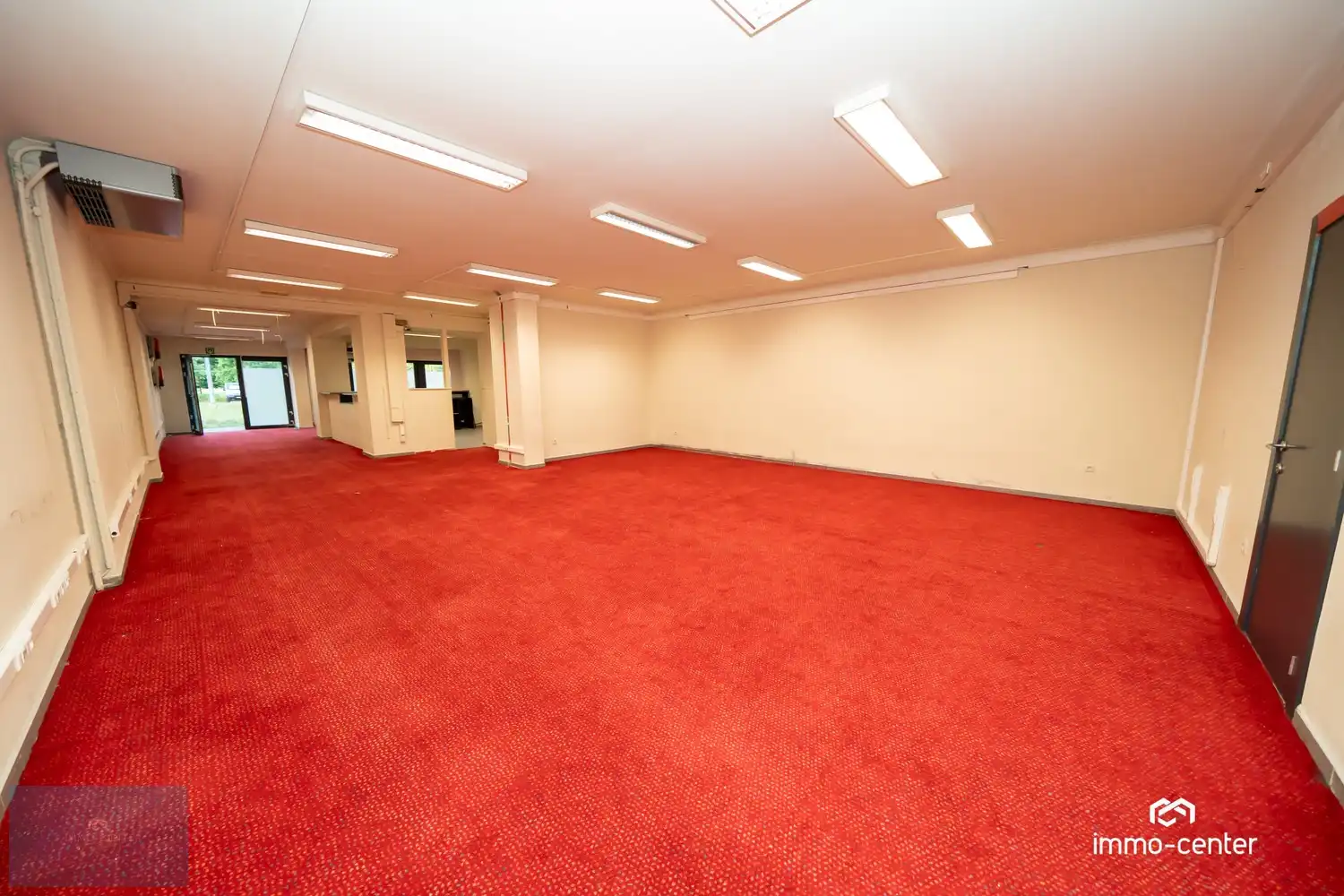 Te huur: Handelspand met topligging op André Dumontlaan foto 7