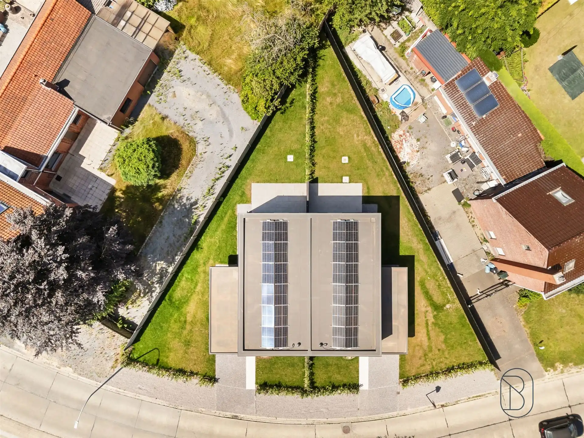 2 kwalitatieve luxueuze ENERGIENEUTRALE moderne nieuwbouwwoningen  foto 4