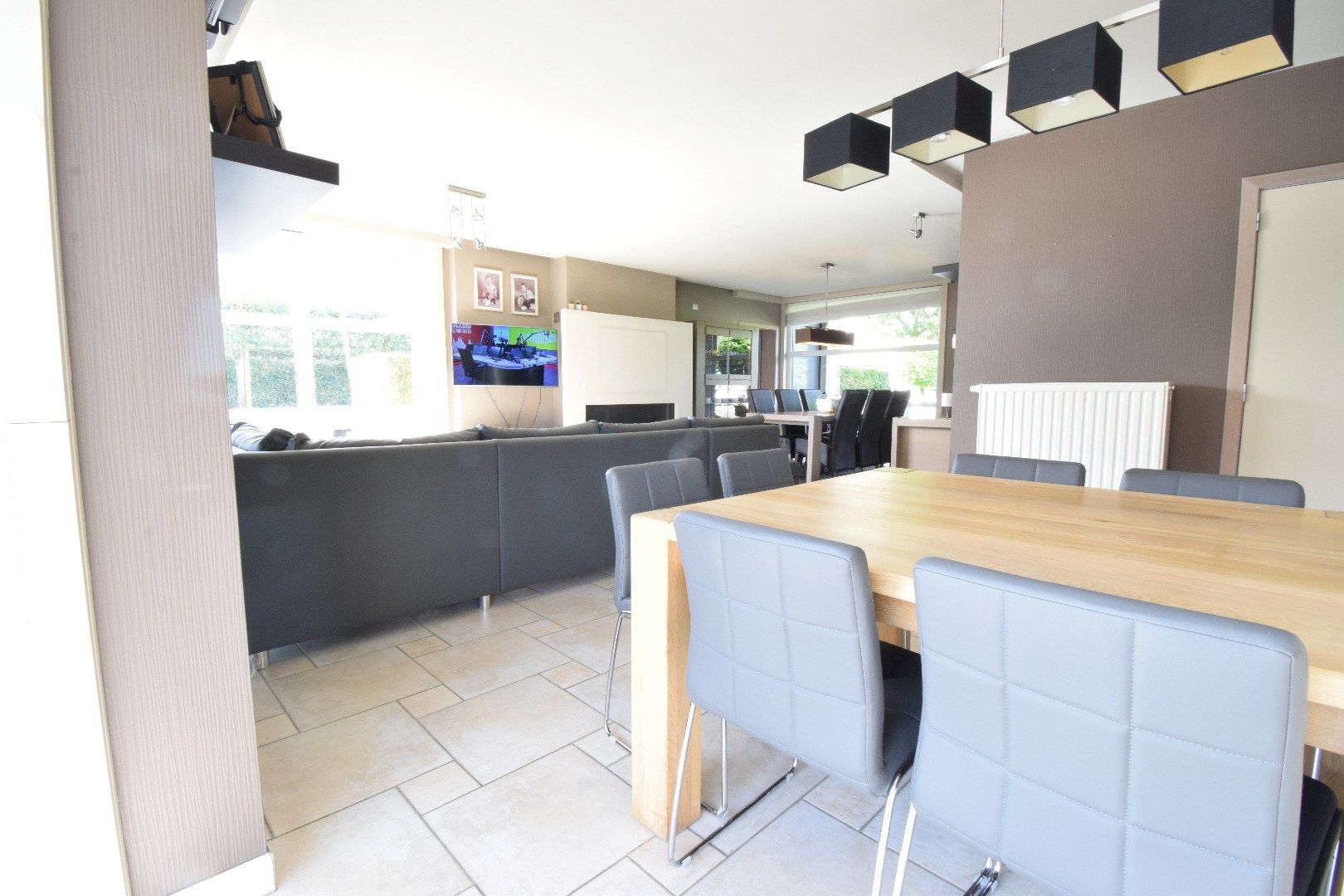 Recente villa met 4 slaapkamers, garage en zonnige tuin in Merkem  foto 5