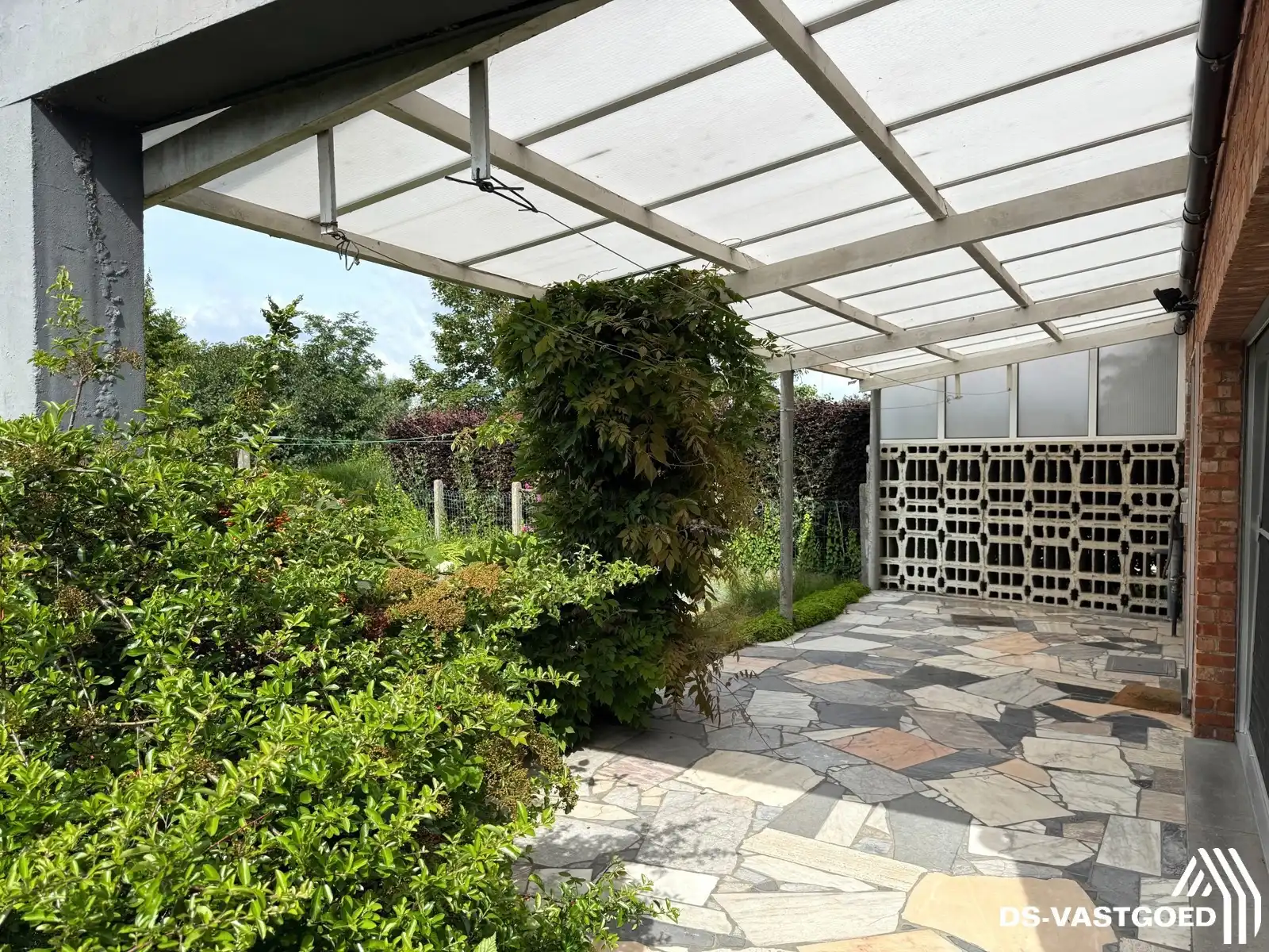 Ruime eengezinswoning met 4 slpks en tuin! foto 21