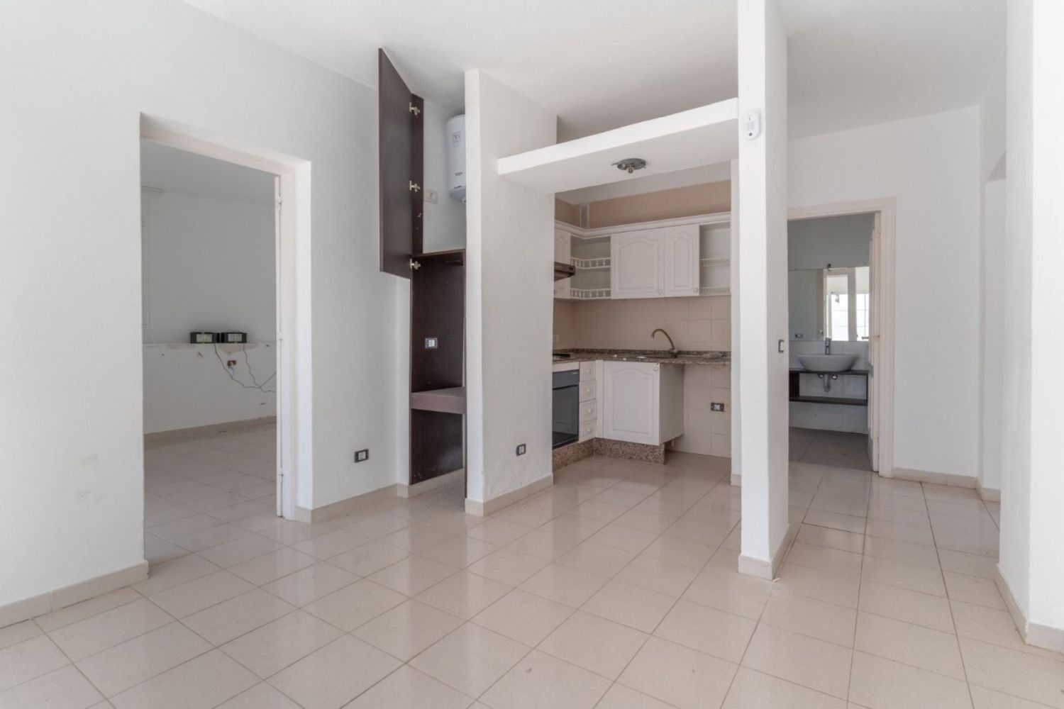 Ruime en Zonnige Appartementen op Slechts 600 Meter van het Strand foto 6