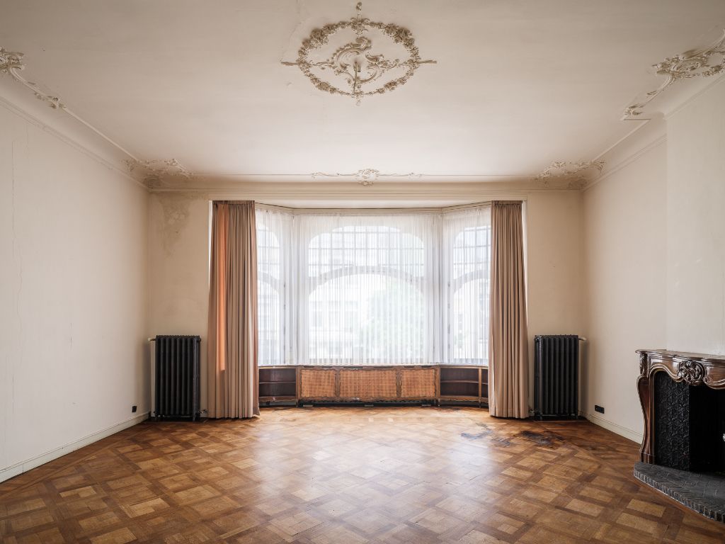 Unieke herenwoning met tuin en garage in neorococostijl nabij Gent-Sint-Pieters foto 2