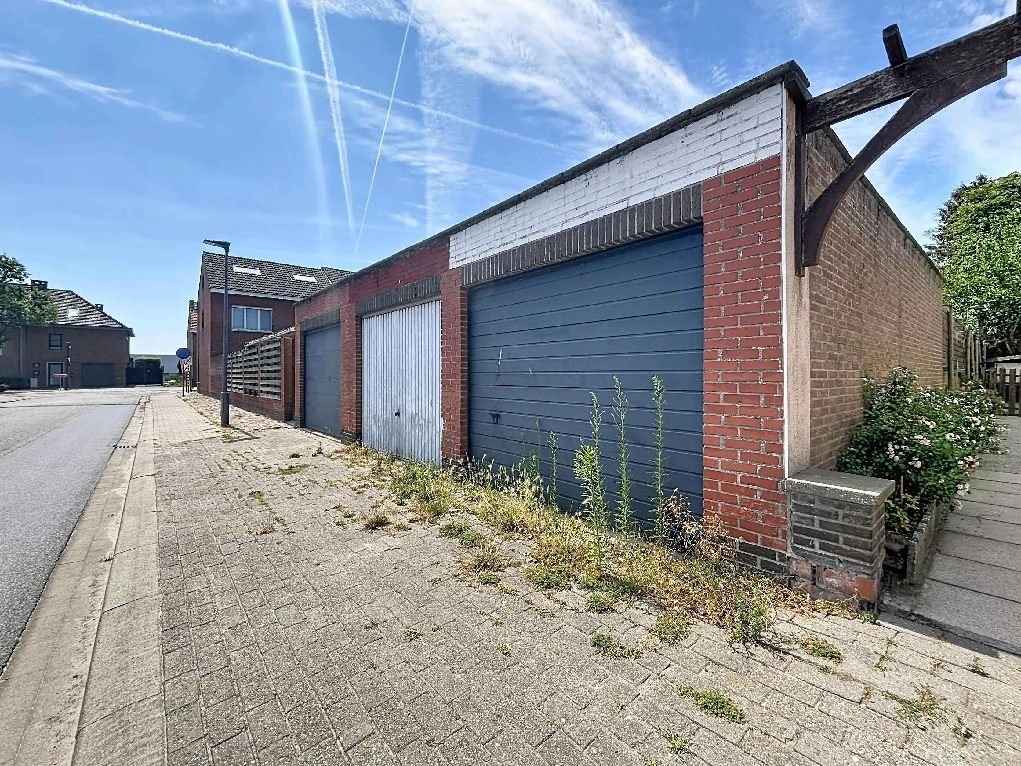Garagebox te koop in centrum Wuustwezel! foto 4