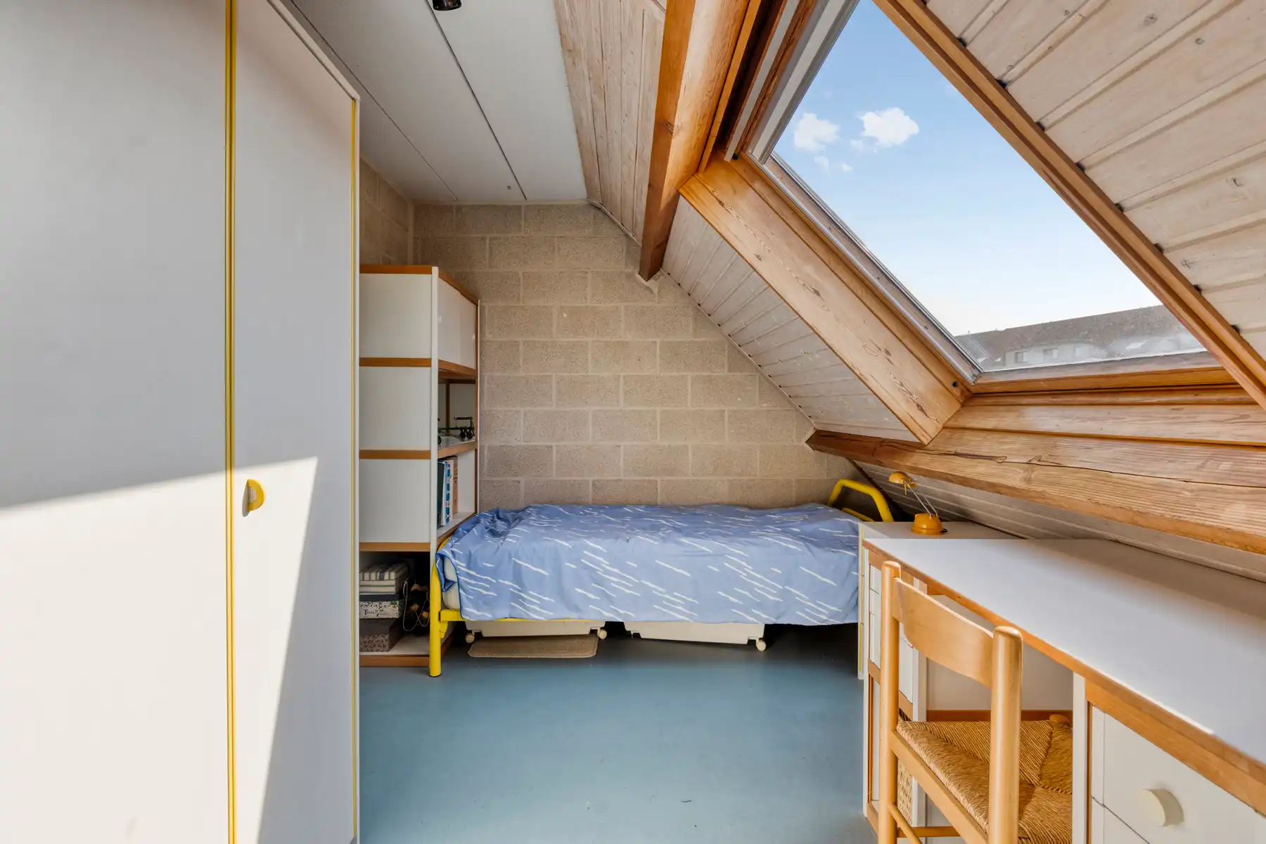 Ruime villa met praktijk! foto 19