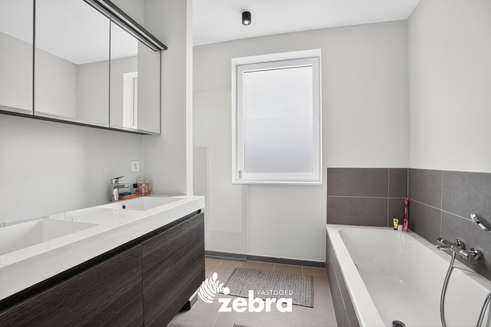 Recent appartement met ruim terras en dubbele garagebox te Ruiselede (Wingene)! foto 20