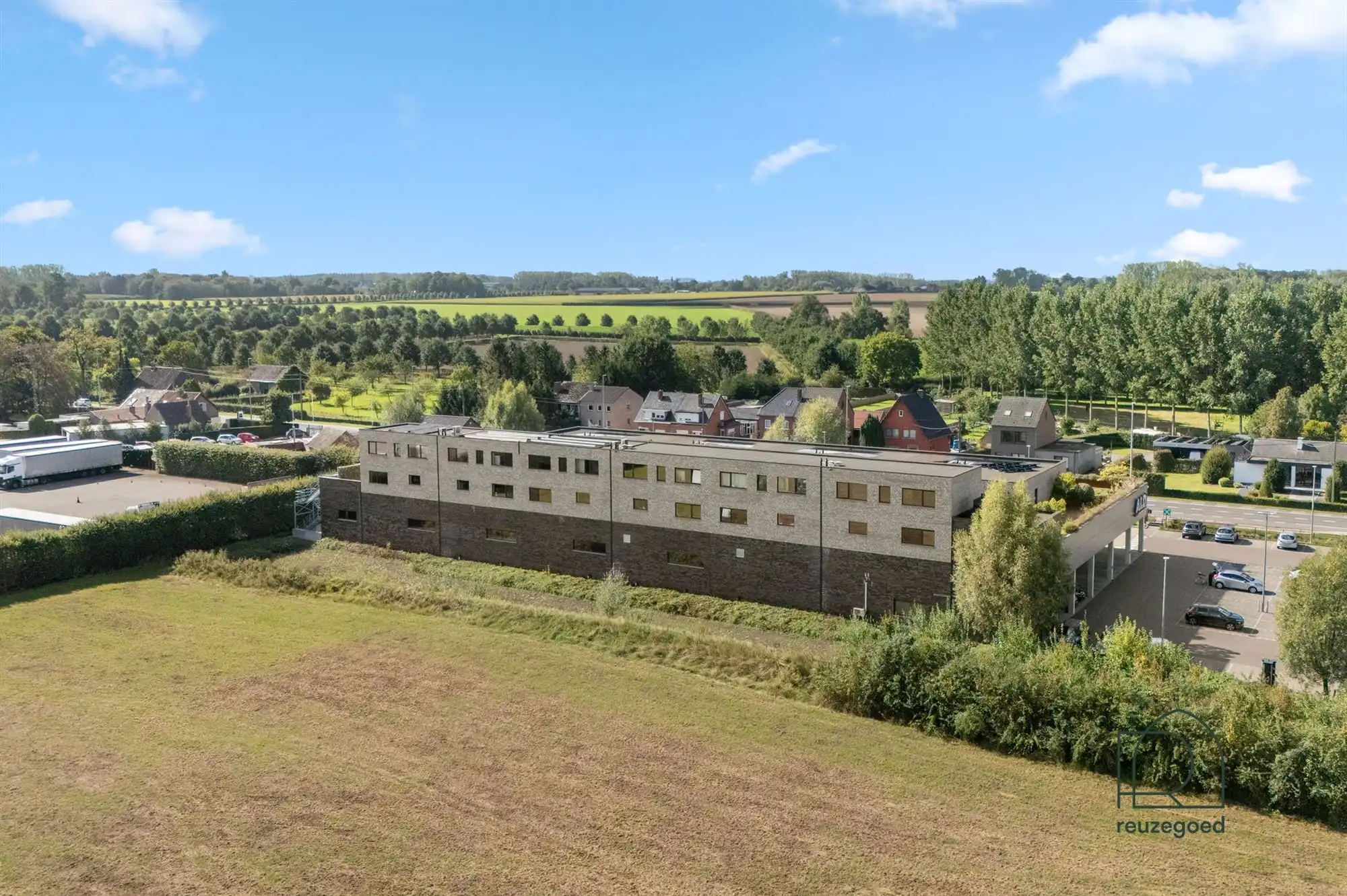 Uniek duplexappartement (3 slpk) met huisgevoel, groene daktuin en zicht op de velden in Kortessem foto 44