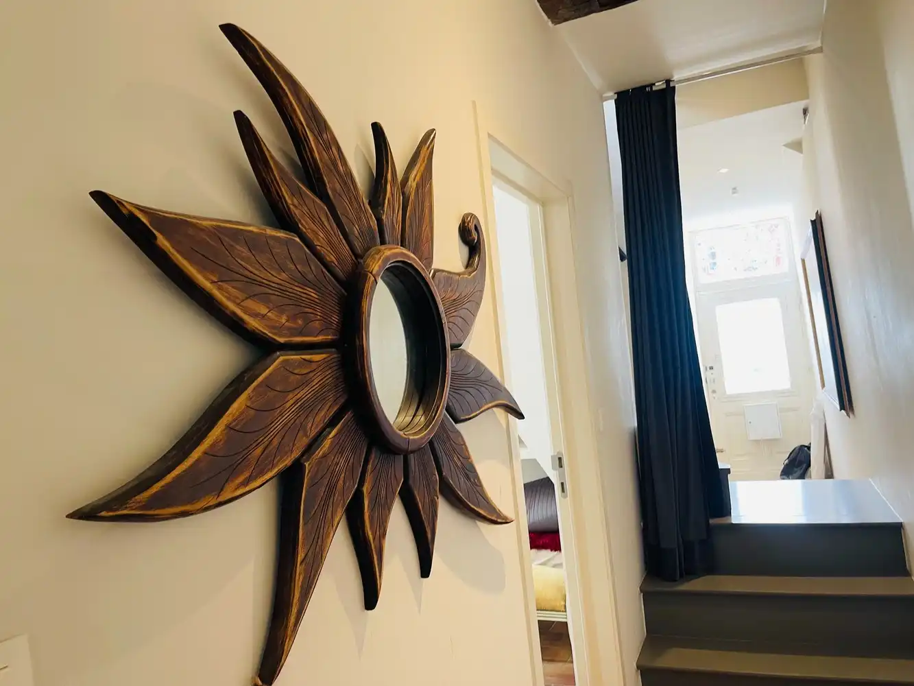 Brugge centrum , op een Idyllische locatie, aan één van de mooiste reien van Brugge,  RECENT GERENOVEERD LICHTRIJK GEMEUBELD🪑🛌HOEKHUIS foto 28