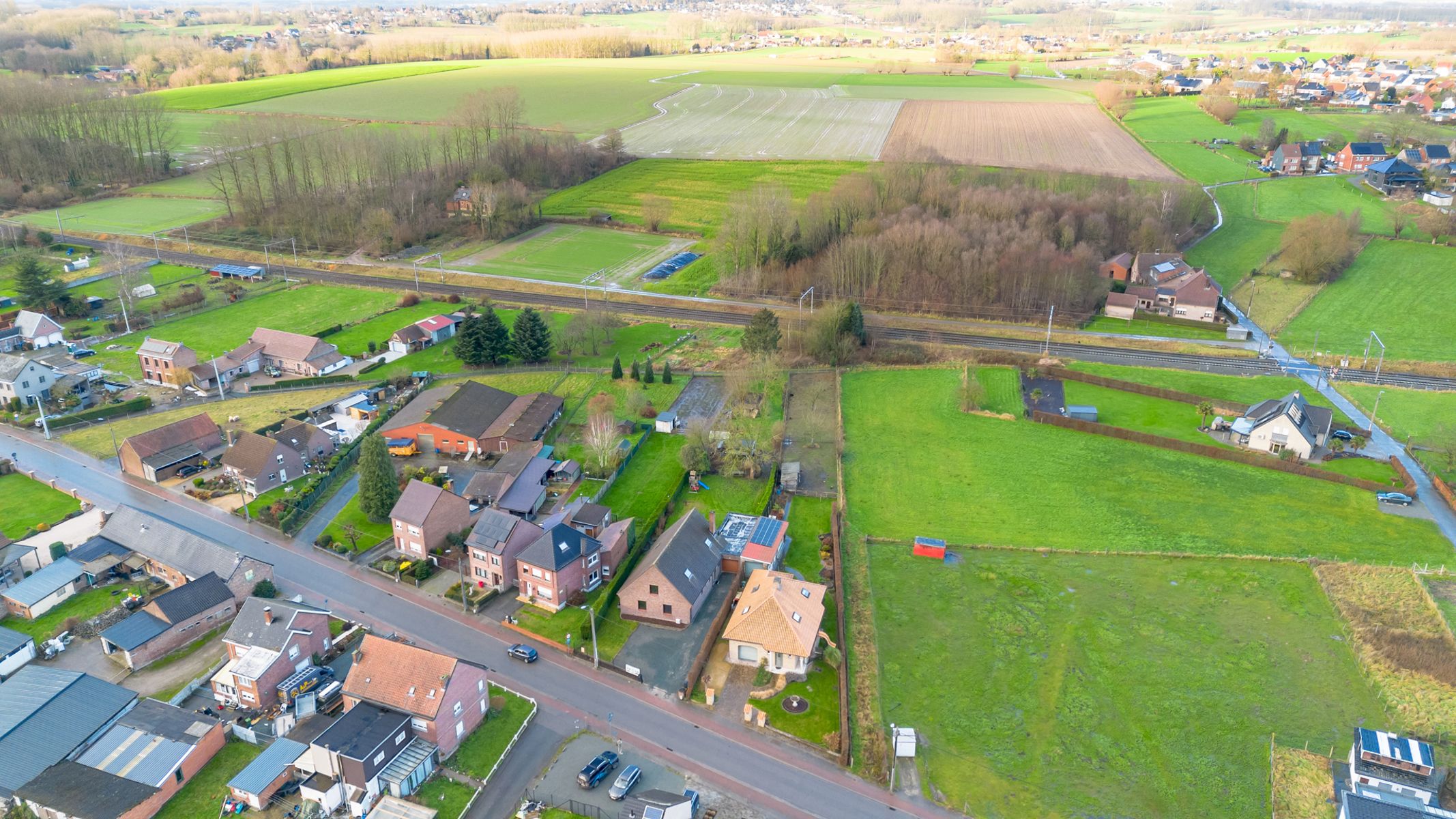 Gerenoveerde open bebouwing te koop in Moerbeke met 4 slpks foto 23