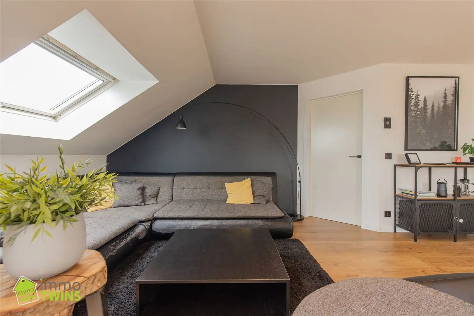 Lichtrijk en energiezuinig dakappartement met terras foto 10