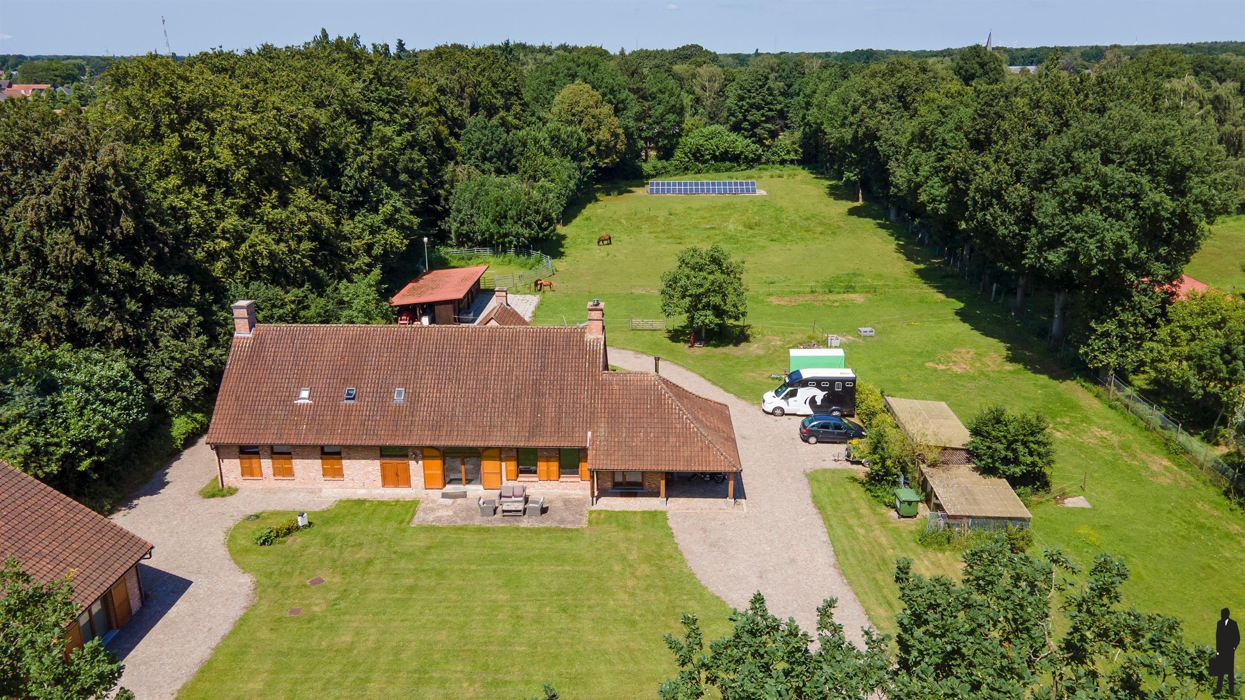 Luxe kangoeroe-villa te Sint-Job met paardenacc. op ca. 1,2 HA! foto 67