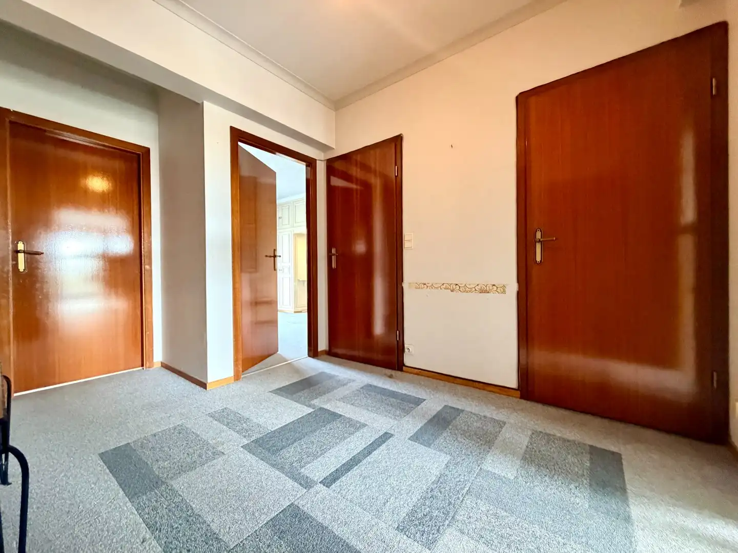 Ruim appartement op rustige ligging in Kortrijk! foto 10