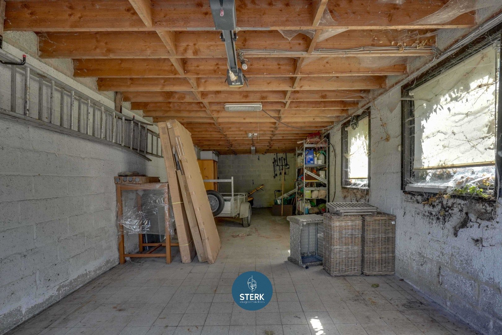 VERRASSEND RUIME GEZINSWONING MET EEN PRACHTIGE TUIN TE BOORSEM !  foto 29