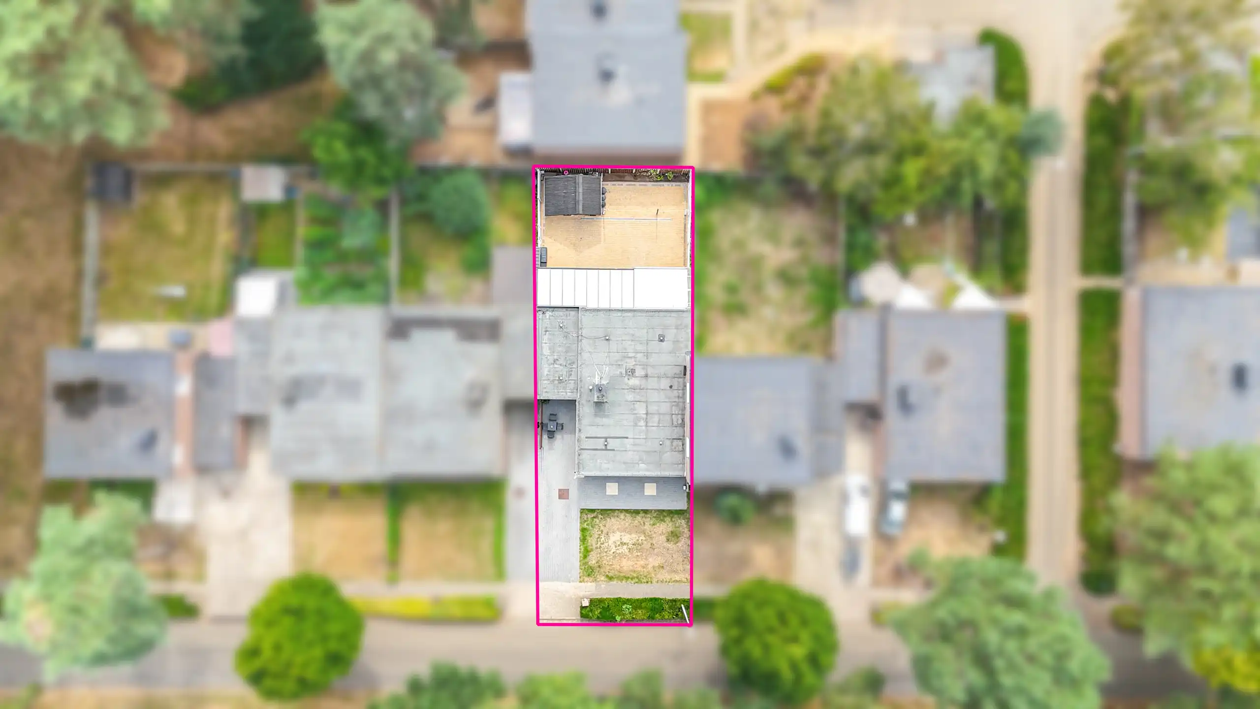 Ruime gezinswoning met 3 slaapkamers en fraaie veranda! foto 35