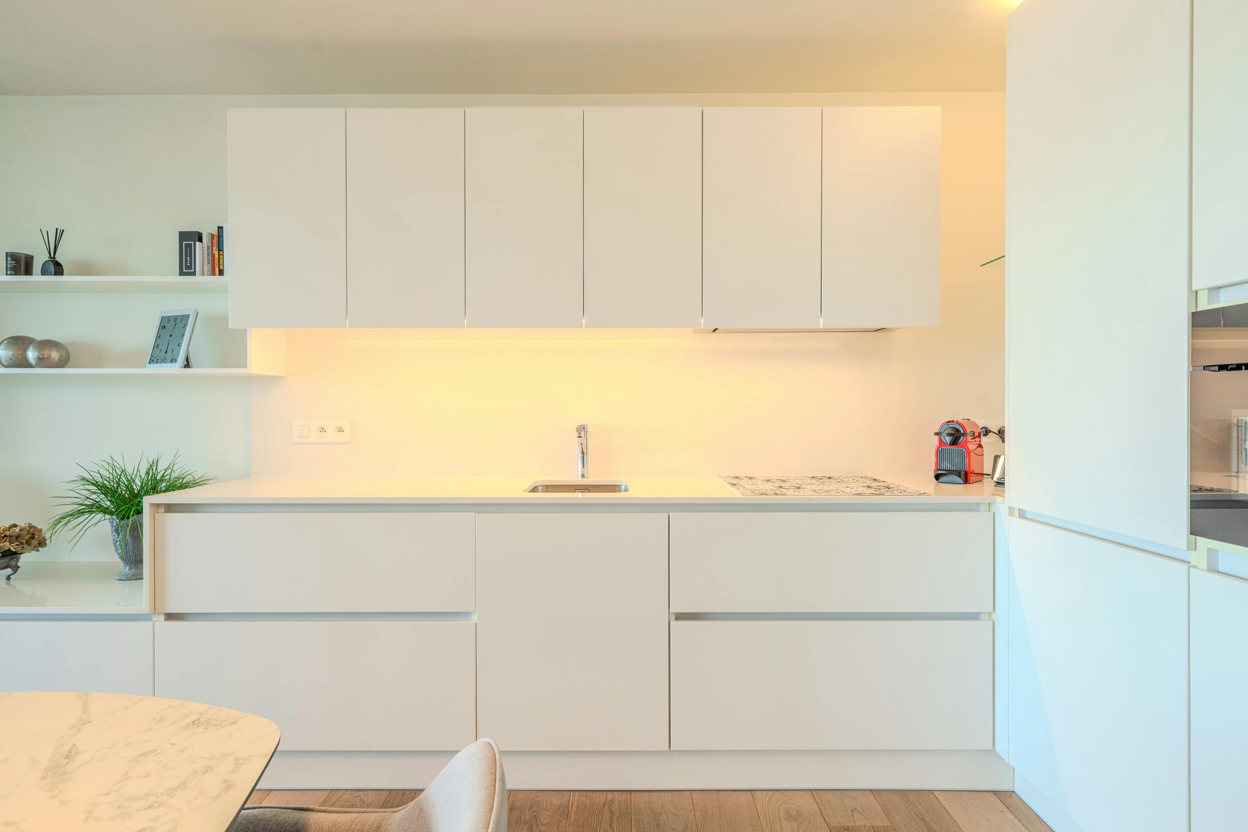 Prachtig éénslaapkamer appartement te koop op de Zeedijk te Middelkerke! foto 7