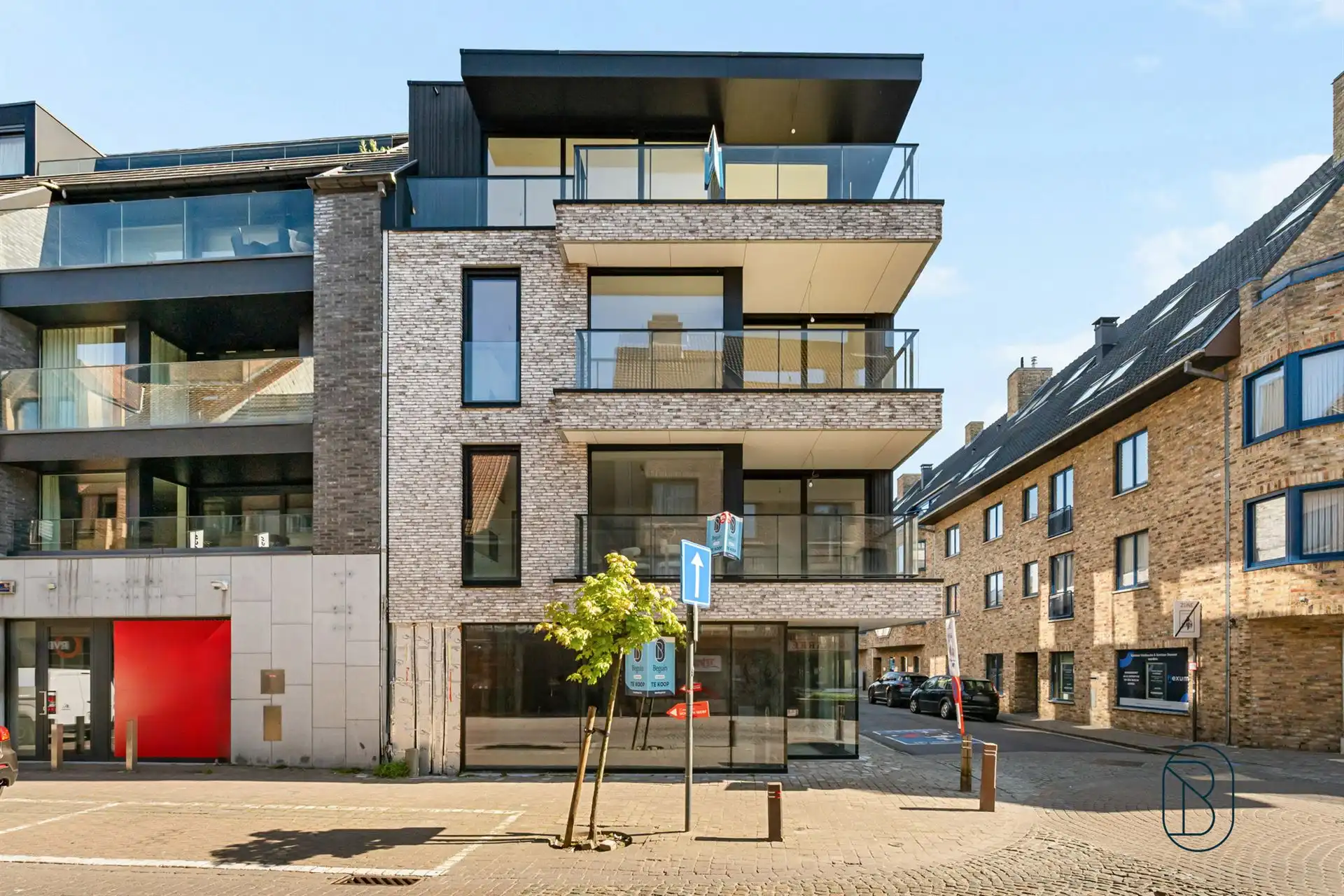Mooie appartementen met terras + handelspand op topligging foto 13