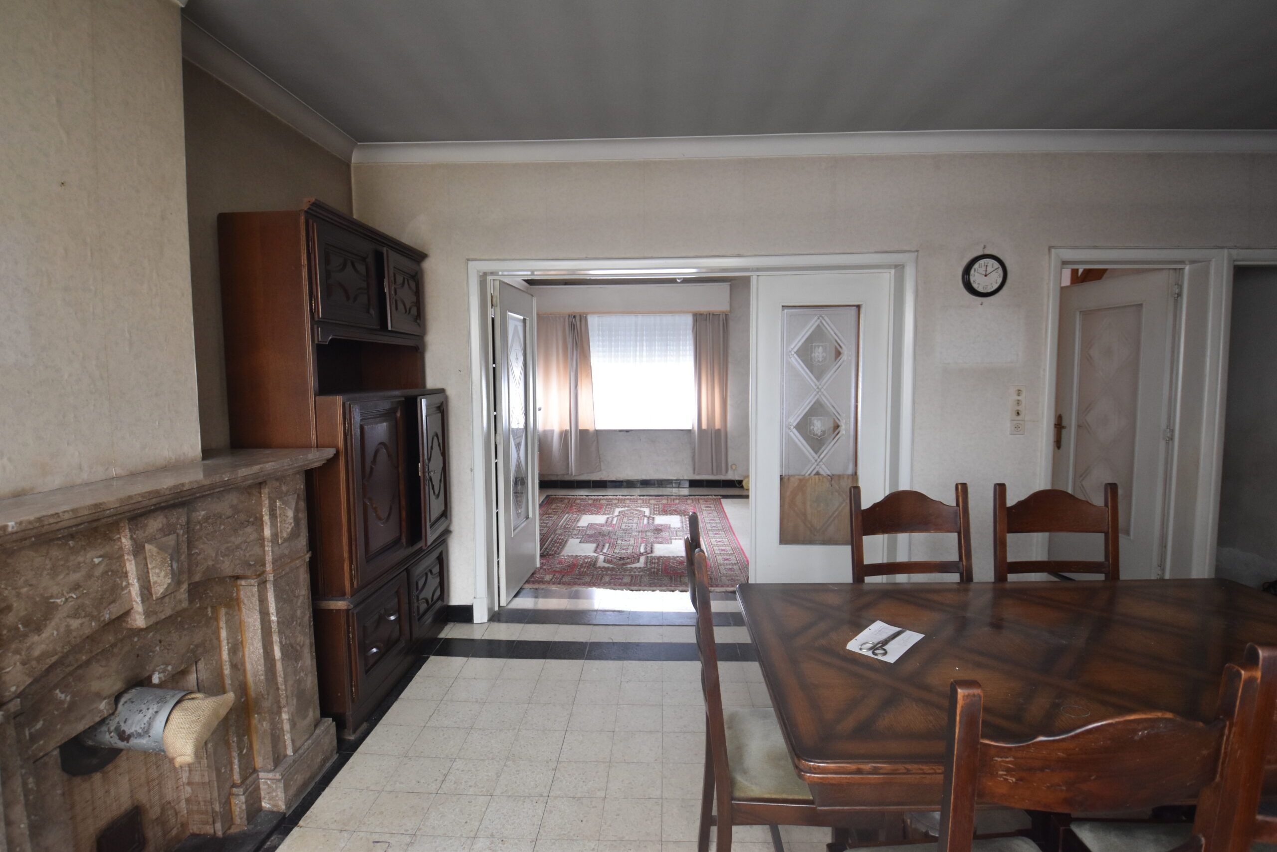 Ben je op zoek naar een gezellige renovatiewoning met uitzonderlijk veel potentieel? foto 12