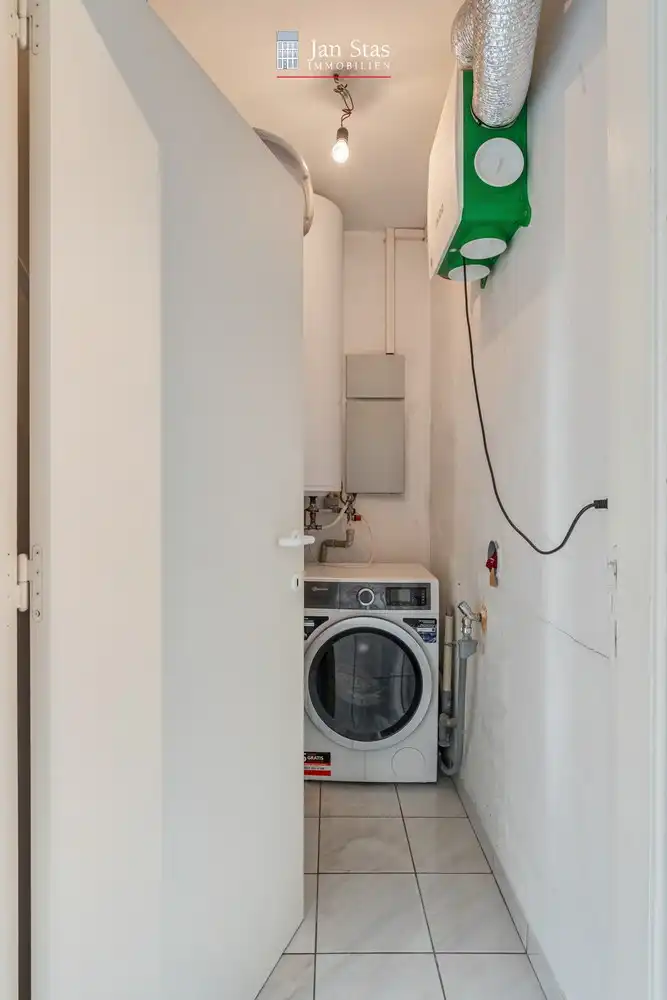 Goed gelegen dakappartement met 2 slaapkamers, een terras en een garagebox te Kessel-Lo! foto 23