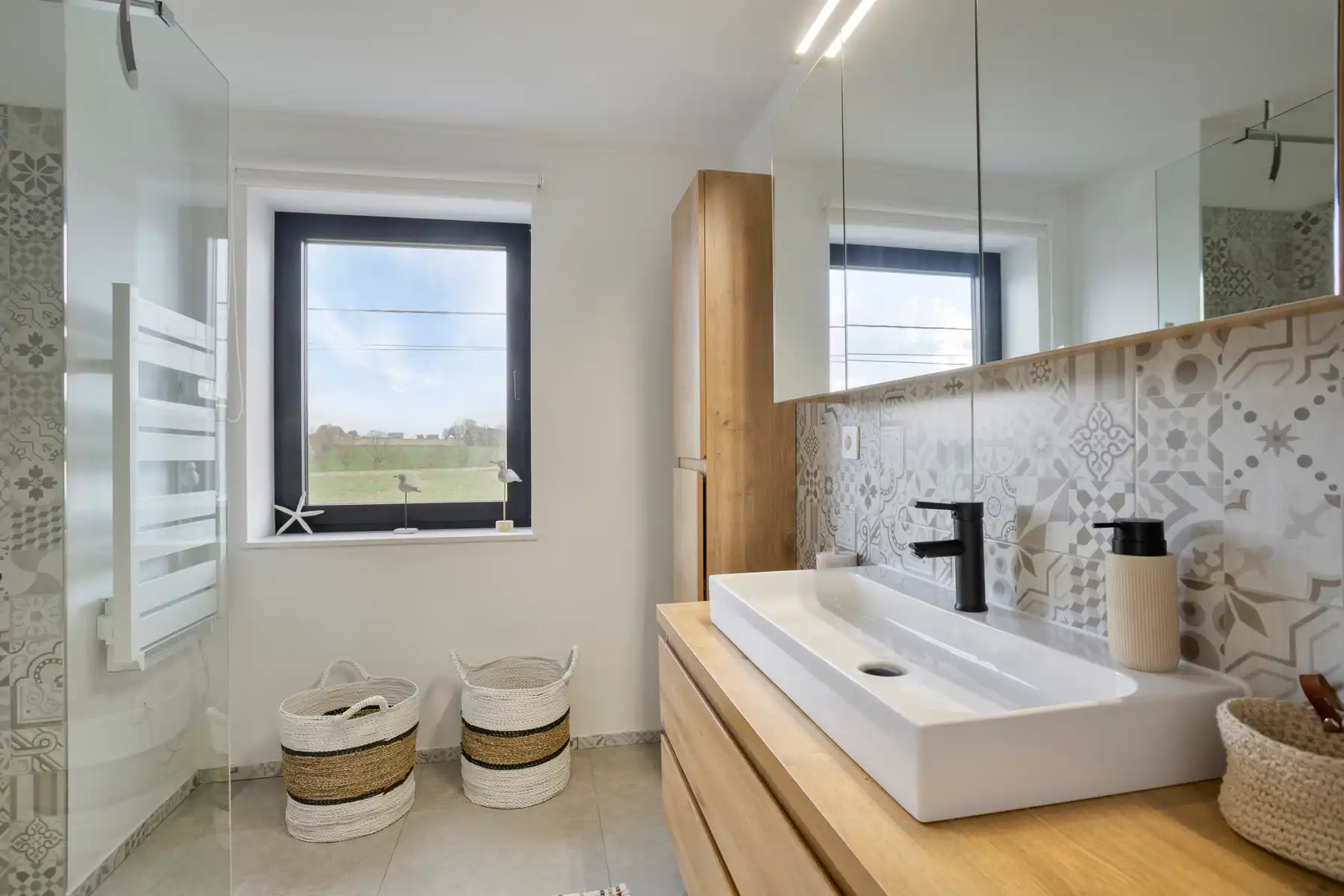 Prachtige 4-Gevelvilla in het groene omgeving foto 17